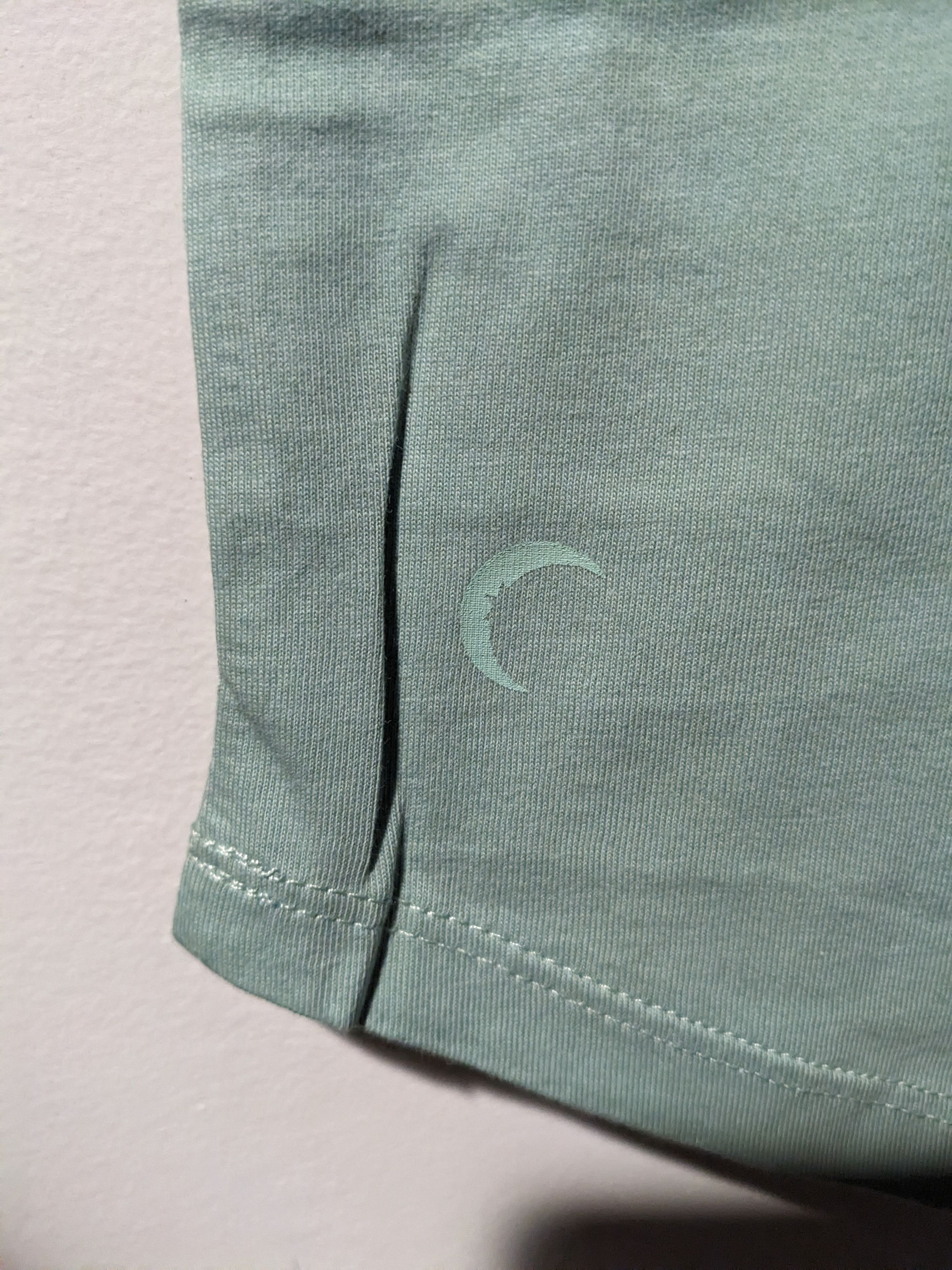 Designer × Gildan Zyia Active Wear Mountain Green X-Large T-Shirt Size XL / US 12-14 / IT 48-50 - 5 Thumbnail