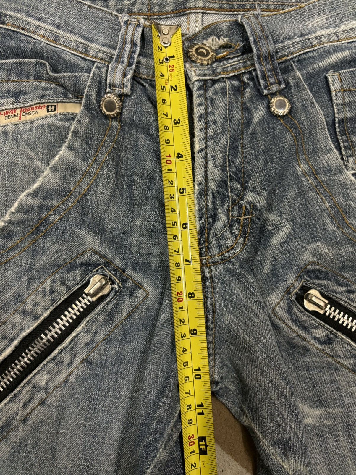 Diesel Vintage Hod-Way Industry Cracked Wash Loose Distressed Jeans Size US 30 / EU 46 - 19 Thumbnail