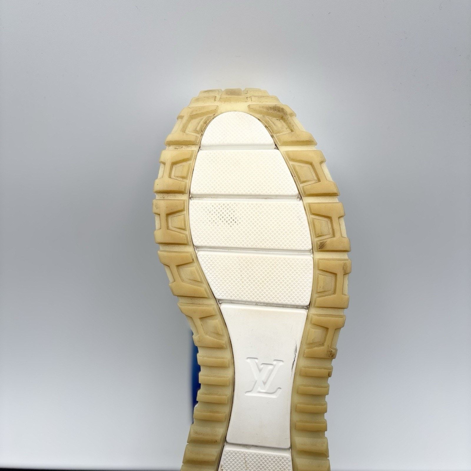 Louis Vuitton Louis Vuitton Run Away ' Eclipse Blue Gradation ' | CLEAN Size US 9 / EU 42 - 19 Thumbnail