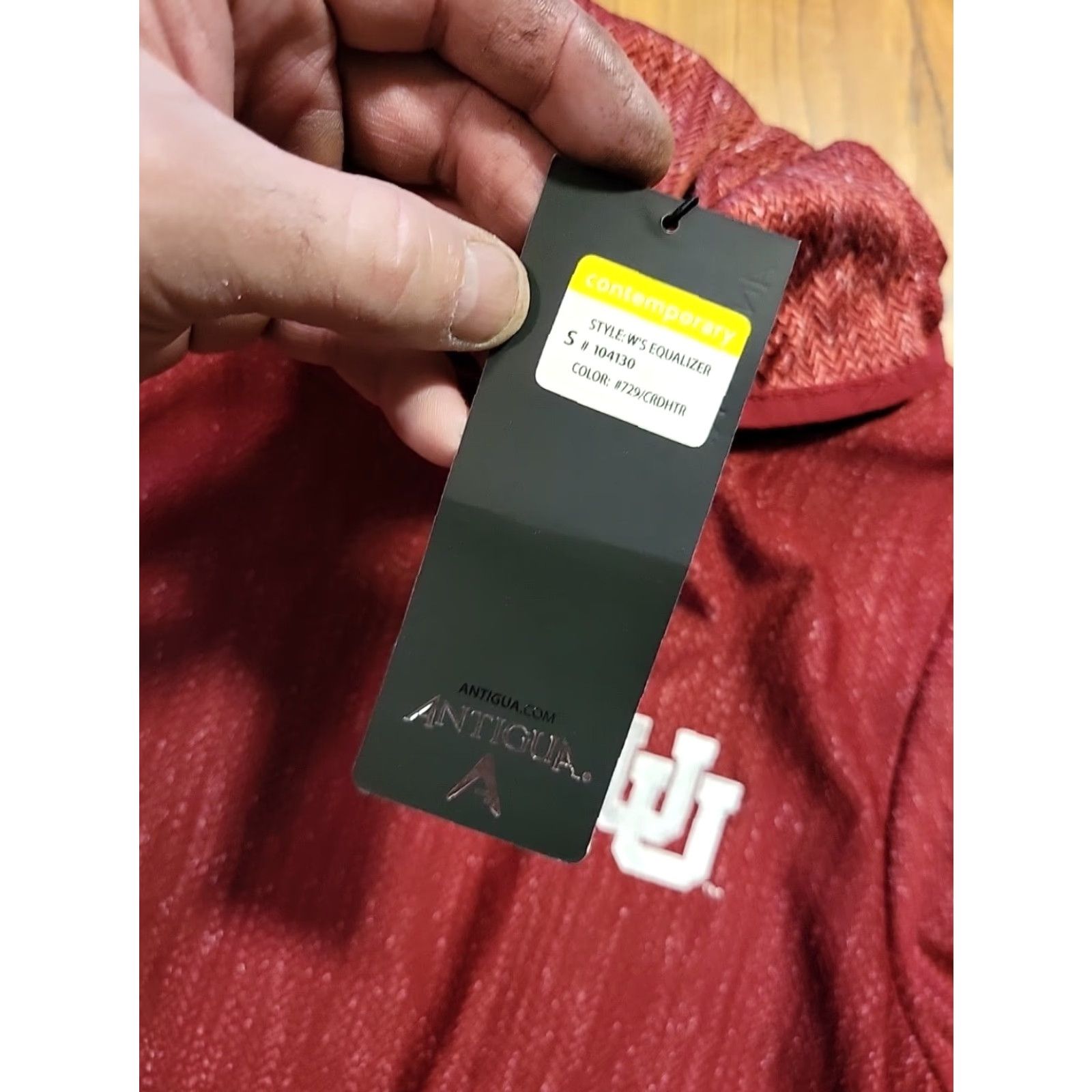 NCAA Women's Small NCAA Utah Utes Turtleneck Activewear Pullover Red NWT Retail 0 Size ONE SIZE - 3 Thumbnail