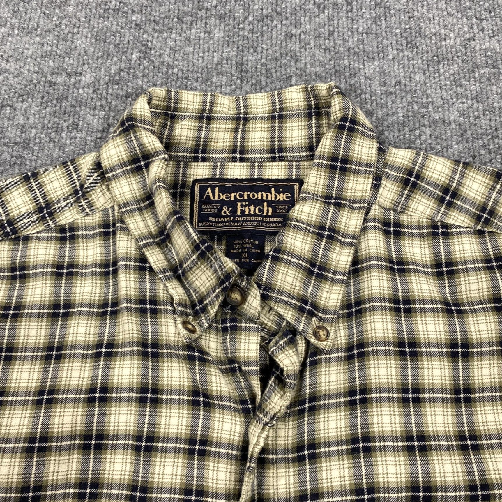 Abercrombie & Fitch Abercrombie & Fitch Shirt Mens XL Beige Plaid Long Sleeve Button Up Flannel Size US XL / EU 56 / 4 - 2 Thumbnail