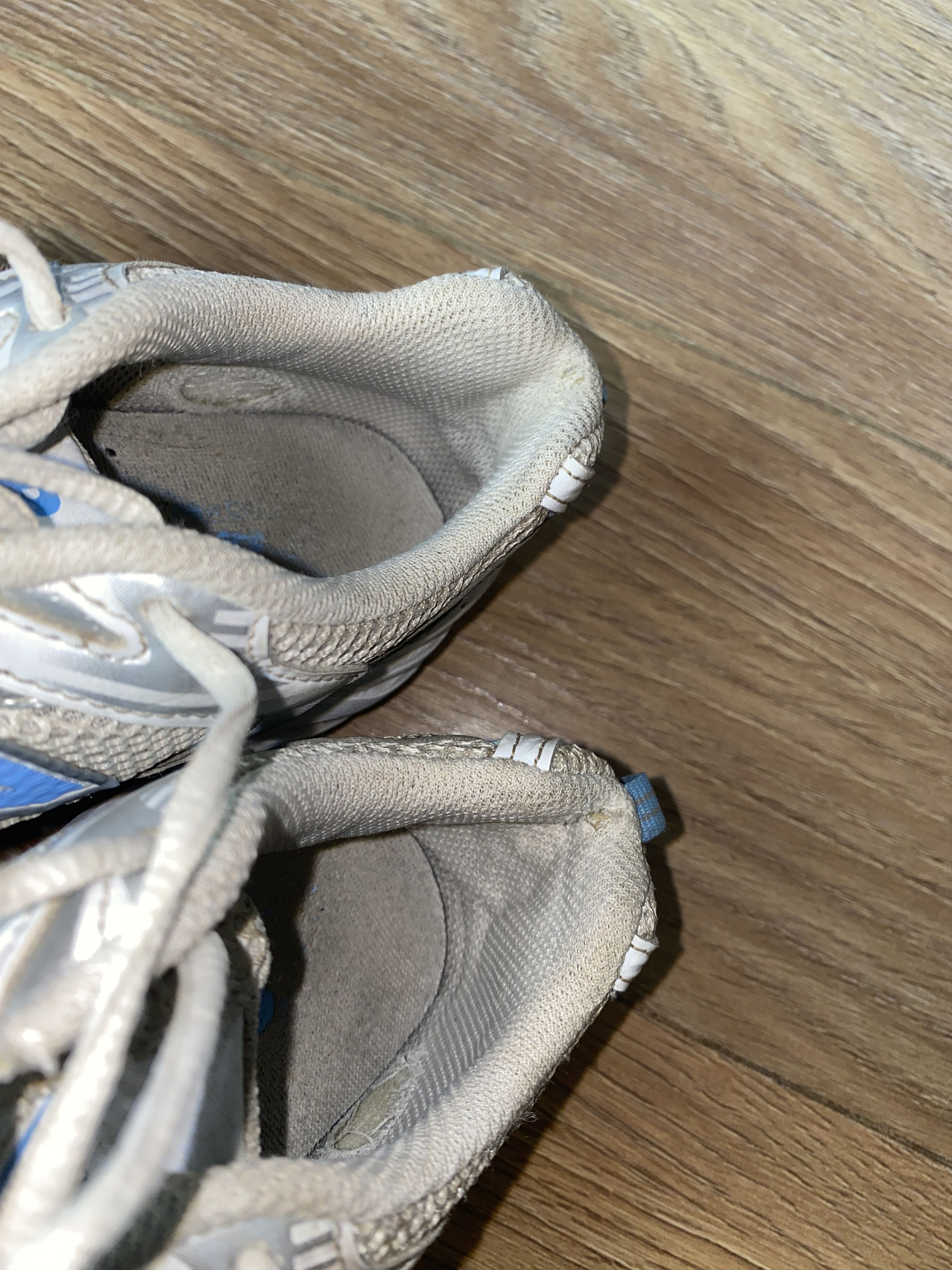 New Balance New Balance 530 silver blue sneakers shoes Size US 4.5 / IT 34.5 - 12 Thumbnail