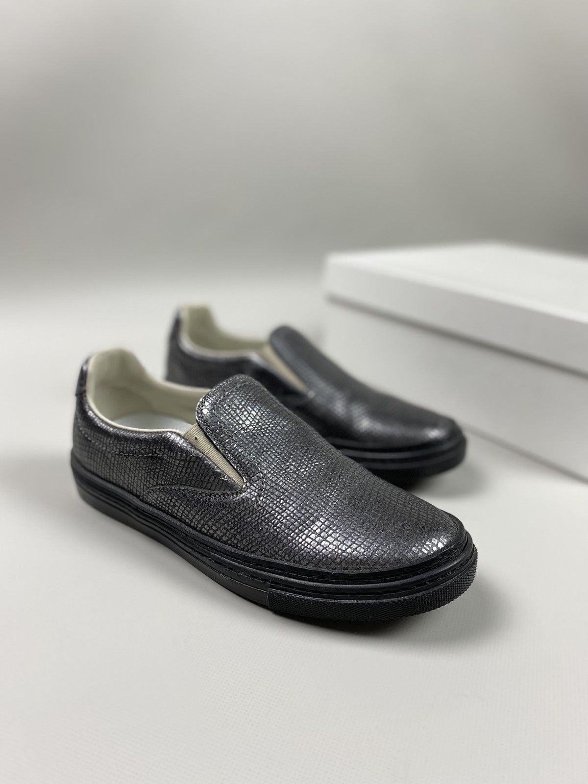 Maison Margiela New! Maison Margiela 22 ladies slip on shoes sneakers Size US 6 / IT 36 - 1 Thumbnail