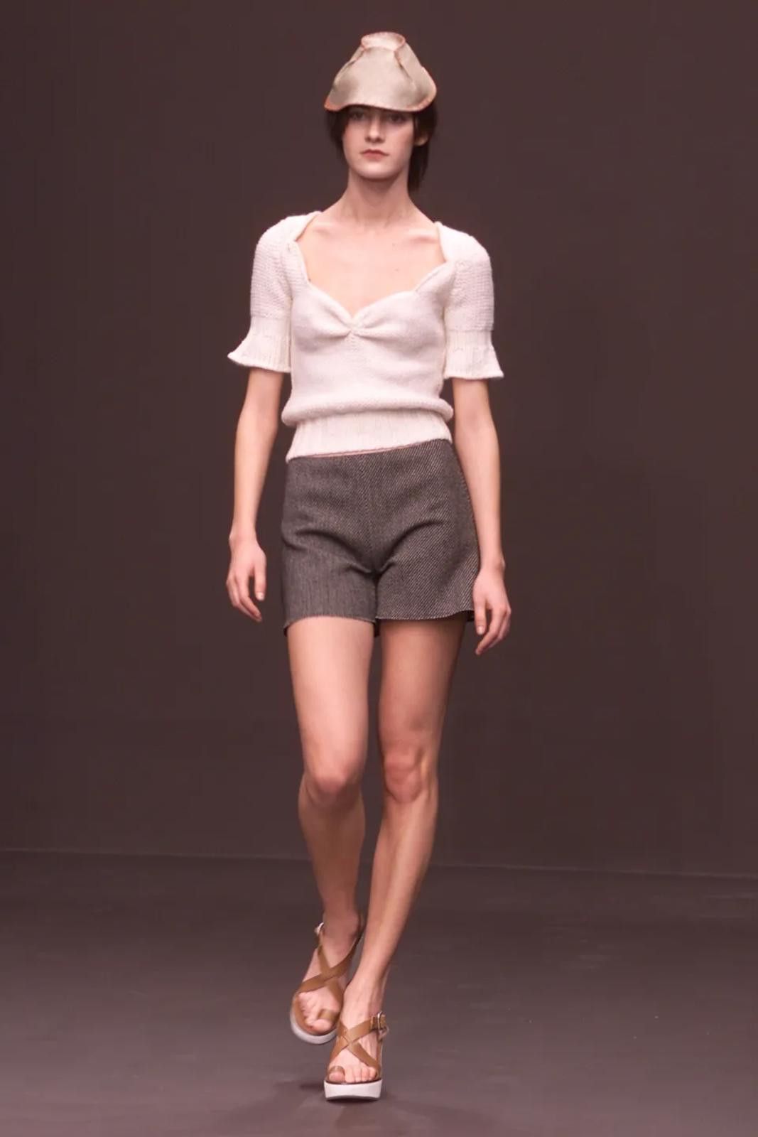 Miu Miu Miu Miu FW2000 Runway Look 7 Wool Knit Top IT42 Size M / US 6-8 / IT 42-44 - 9 Thumbnail