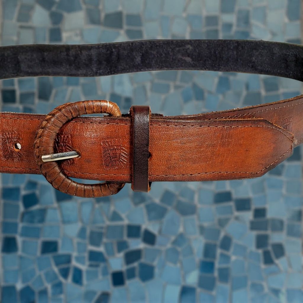Vintage VINTAGE Handcrafted Leather Belt Suede Backed Embroidered Panels Length 47" Size ONE SIZE - 1 Thumbnail