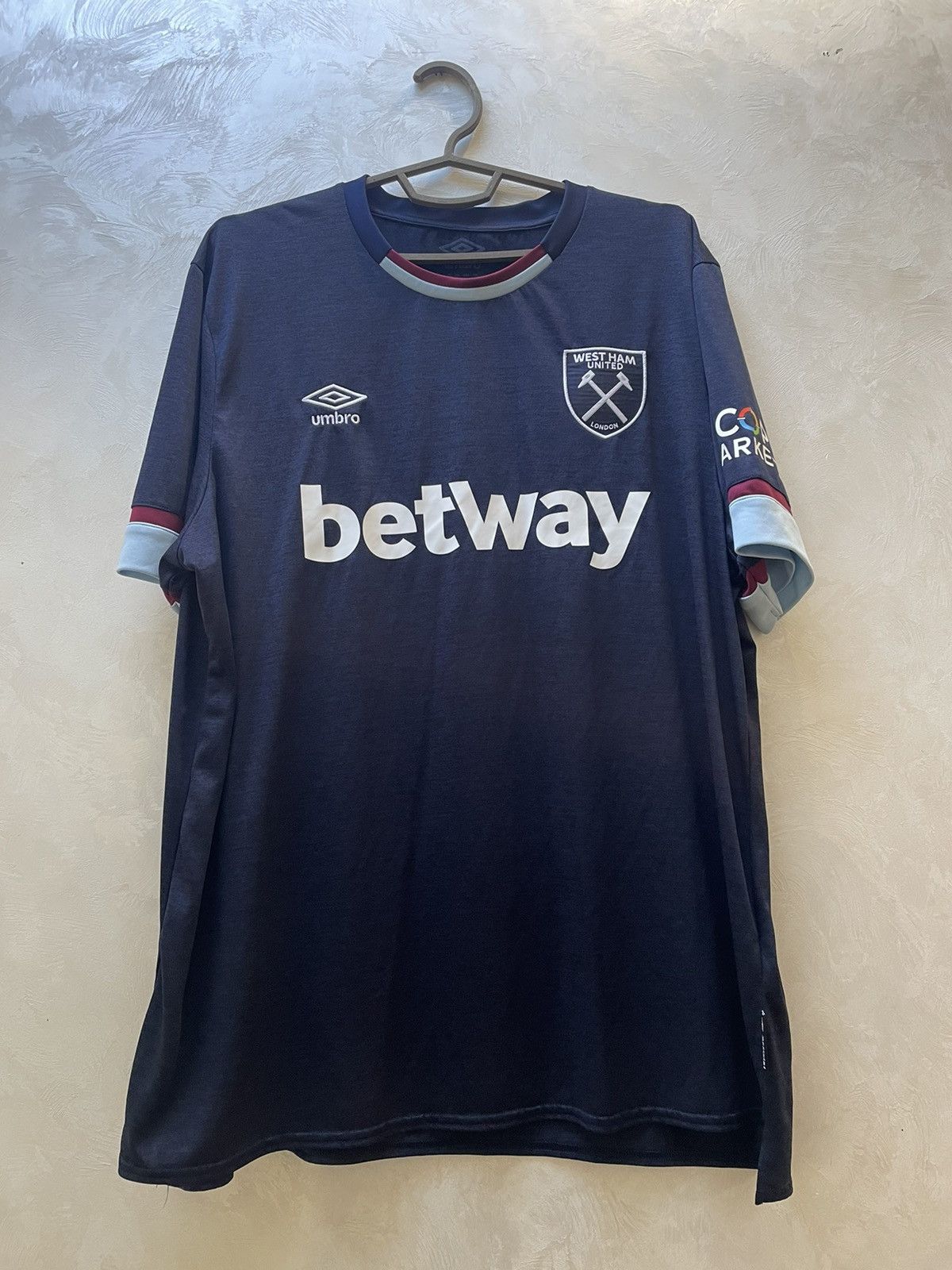 Umbro West Ham United 2021 2022 Third Shirt Soccer Jersey Umbro Size US XXL / EU 58 / 5 - 1 Thumbnail