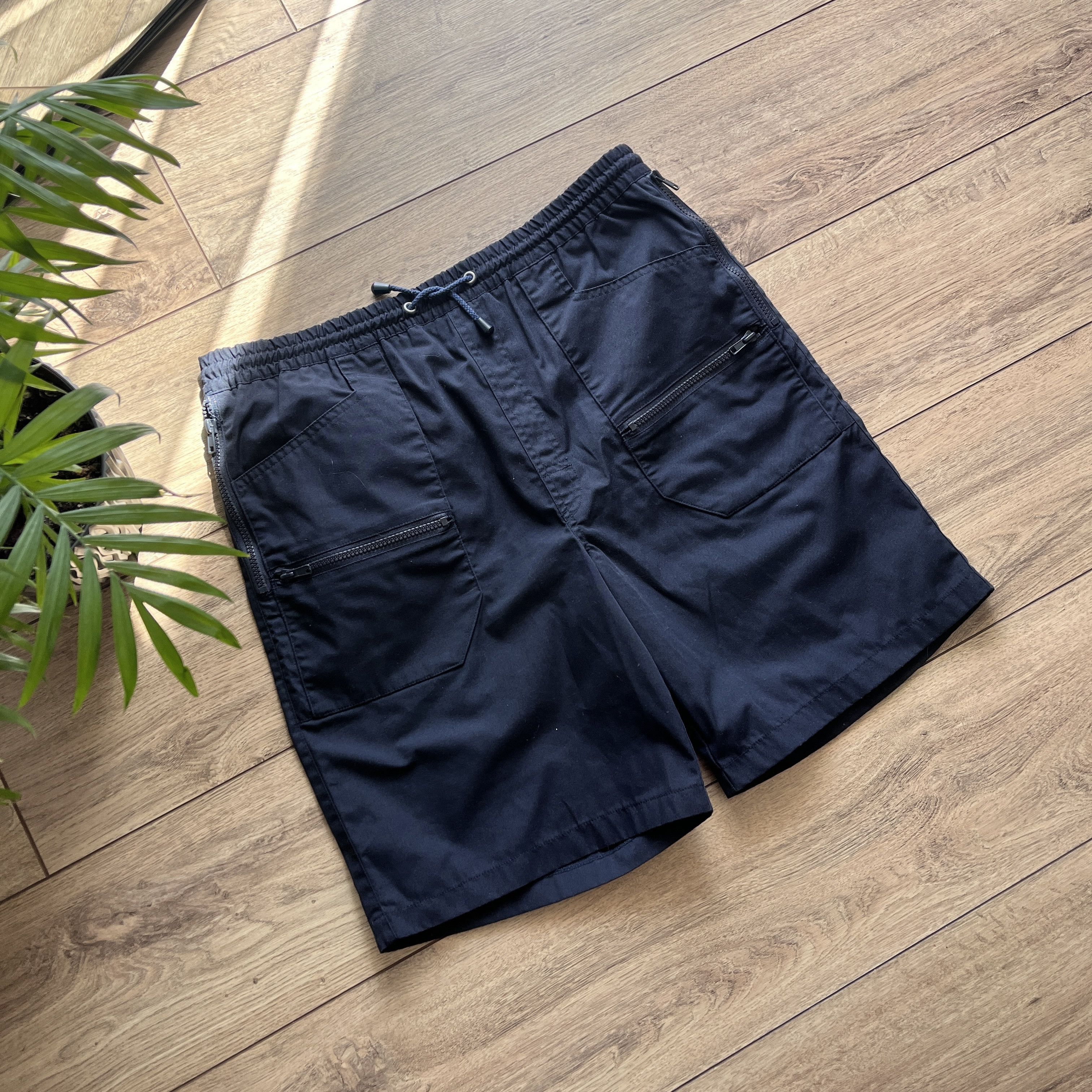 Japanese Brand × Vintage Vintage y2k Workwear Cargo shorts Size US 32 / EU 48 - 2 Thumbnail