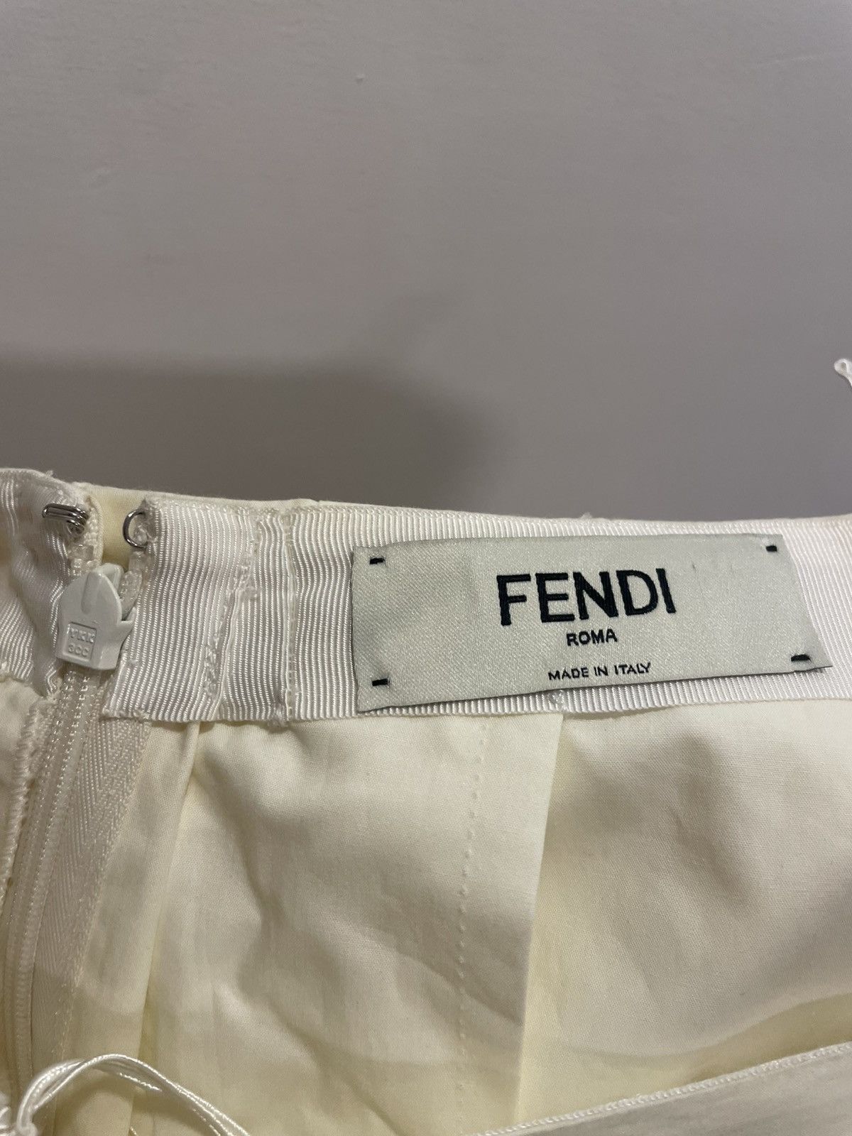 Fendi FENDI Taffeta and broderie anglaise flared skirt Size 24" / US 00 / IT 34 - 6 Thumbnail