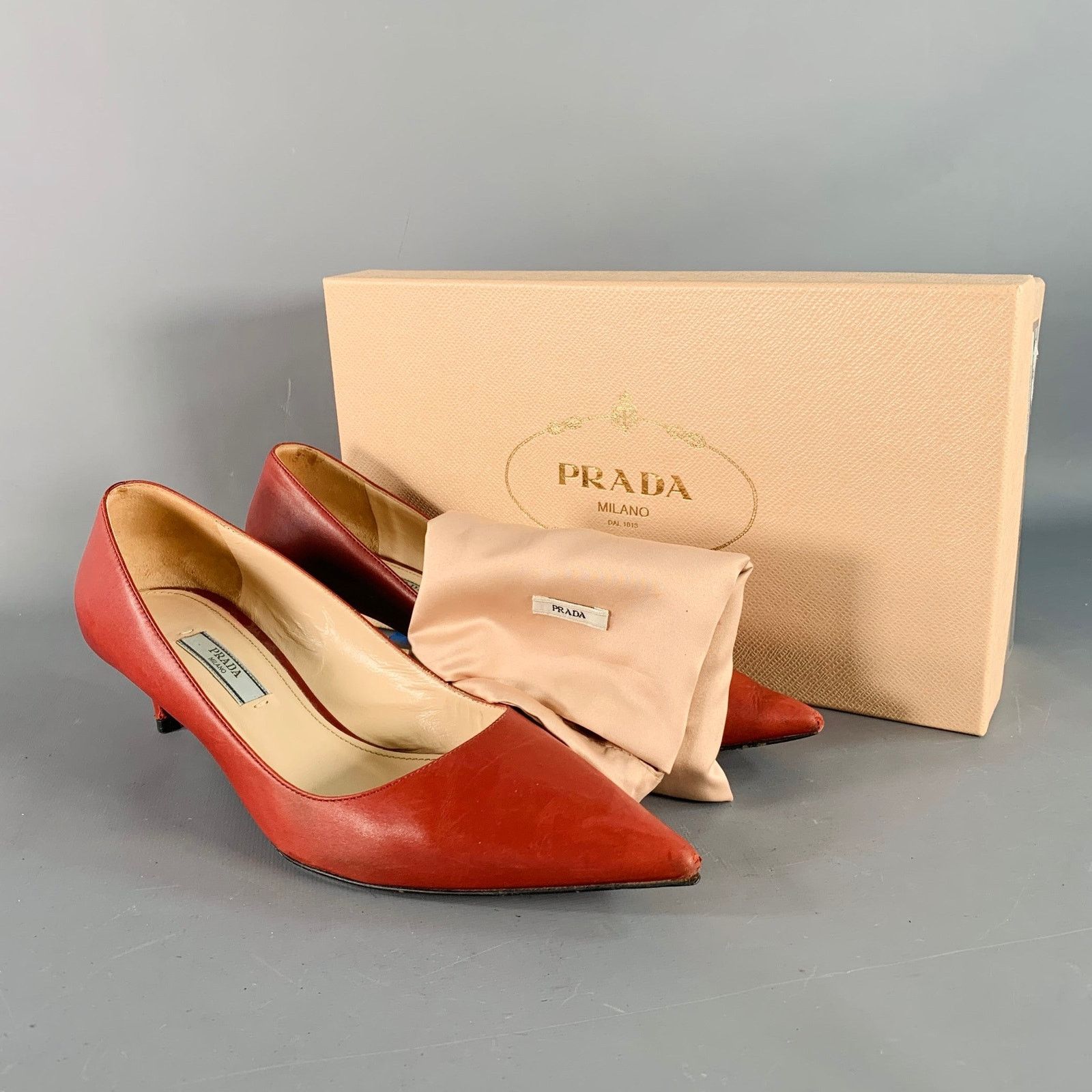 Prada PRADA Size 8 Red Leather Kitten Heel Pointed Toe Pumps Size US 8 / IT 38 - 10 Thumbnail
