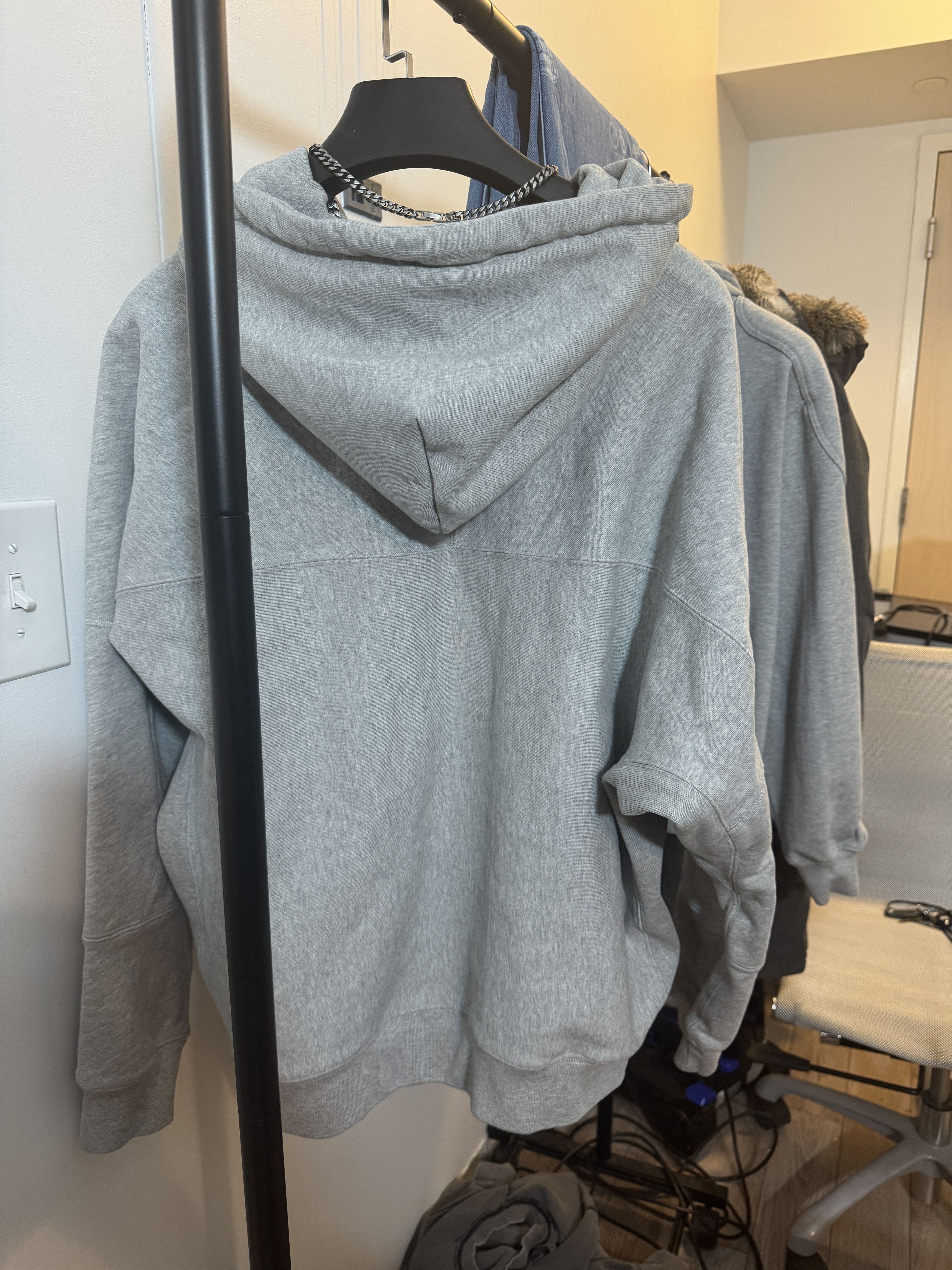 Vintage Grey hoodie with a Relaxed Fit Size US L / EU 52-54 / 3 - 2 Thumbnail