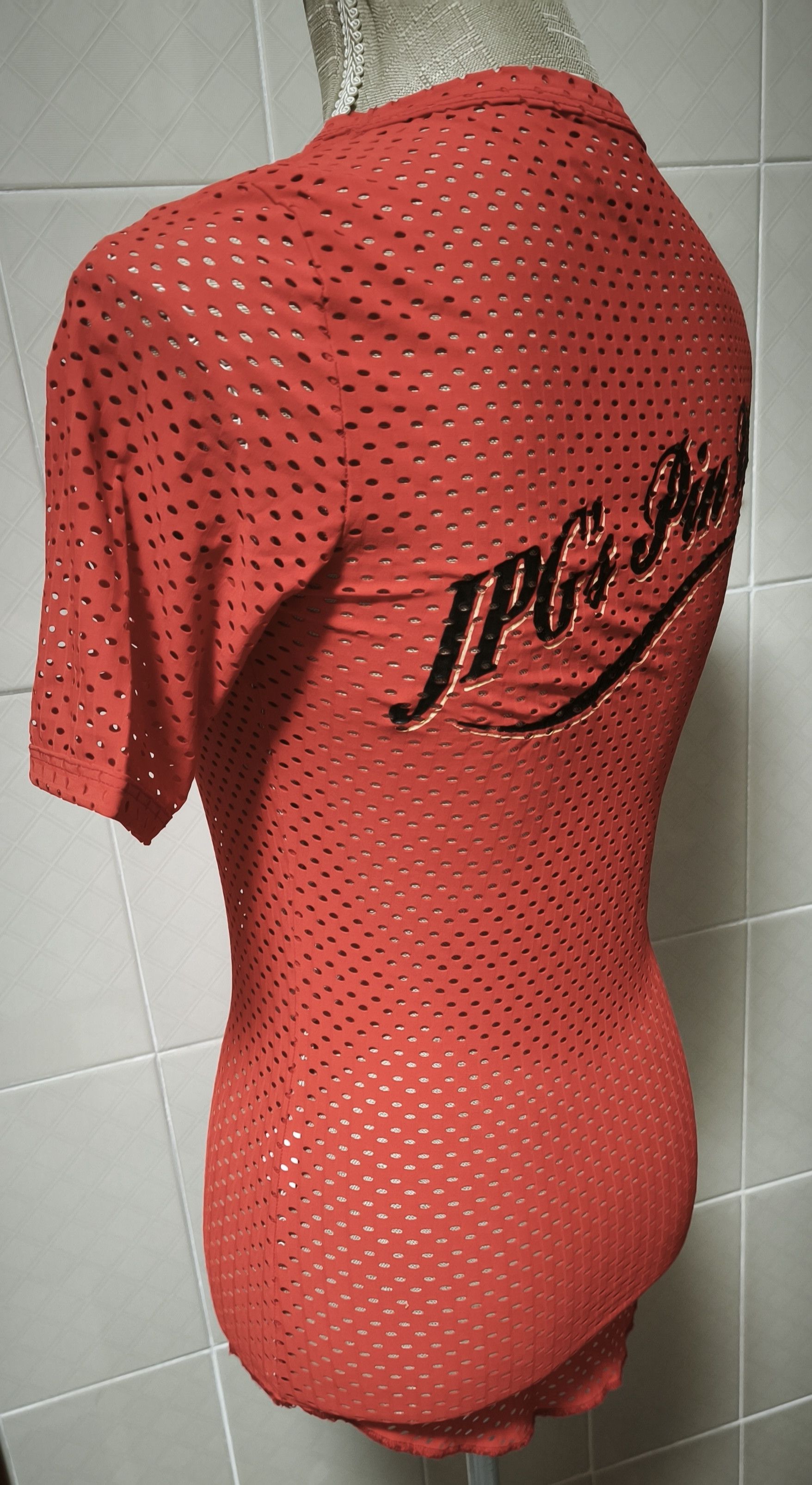 Jean Paul Gaultier Year: 1995 - Coral perforated top Size S / US 4 / IT 40 - 6 Thumbnail