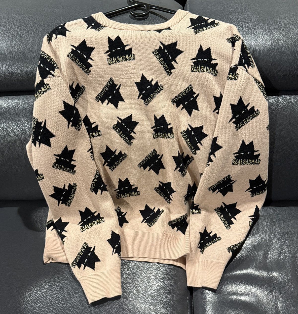 Real Bad Man Real Bad Man All-over sweater Size US L / EU 52-54 / 3 - 1 Thumbnail