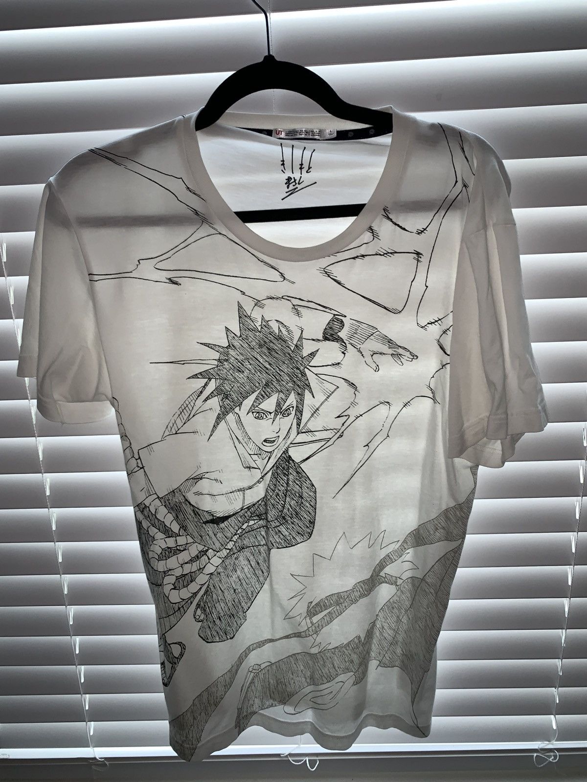 Uniqlo Uniqlo Naruto vs. Sasuke shirt rare Size US M / EU 48-50 / 2 - 1 Thumbnail