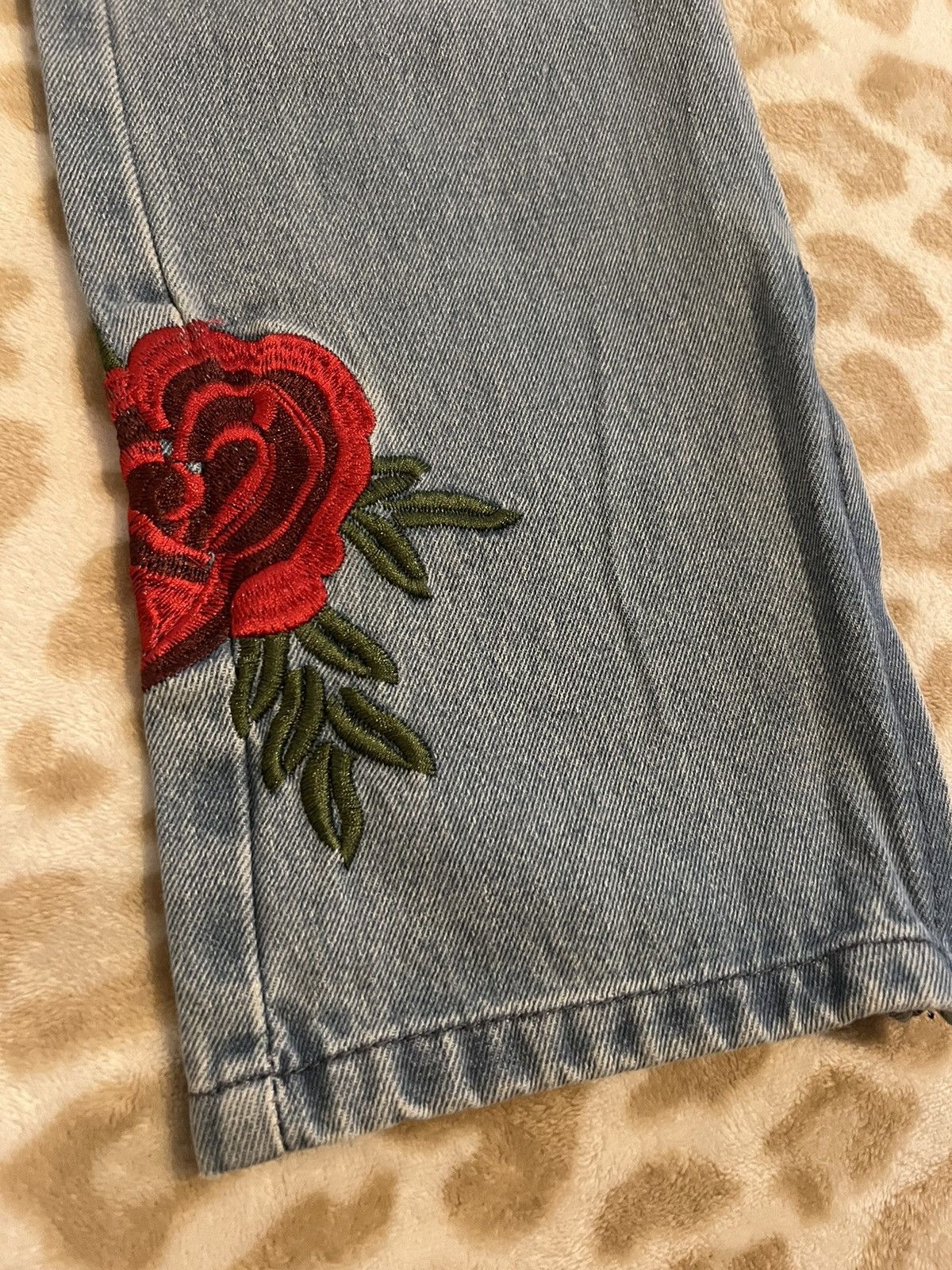 Young And Reckless Young & Reckless Rose Jeans Size 36 NEW Size US 36 / EU 52 - 3 Thumbnail