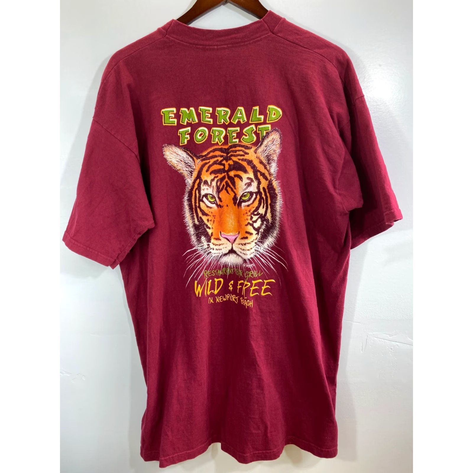 Fruit Of The Loom VINTAGE Fruit of the Loom Mens T-shirt 2XL Burgundy Red Cotton Short Sleeve 1951 Mens Size US XXL / EU 58 / 5 - 3 Thumbnail
