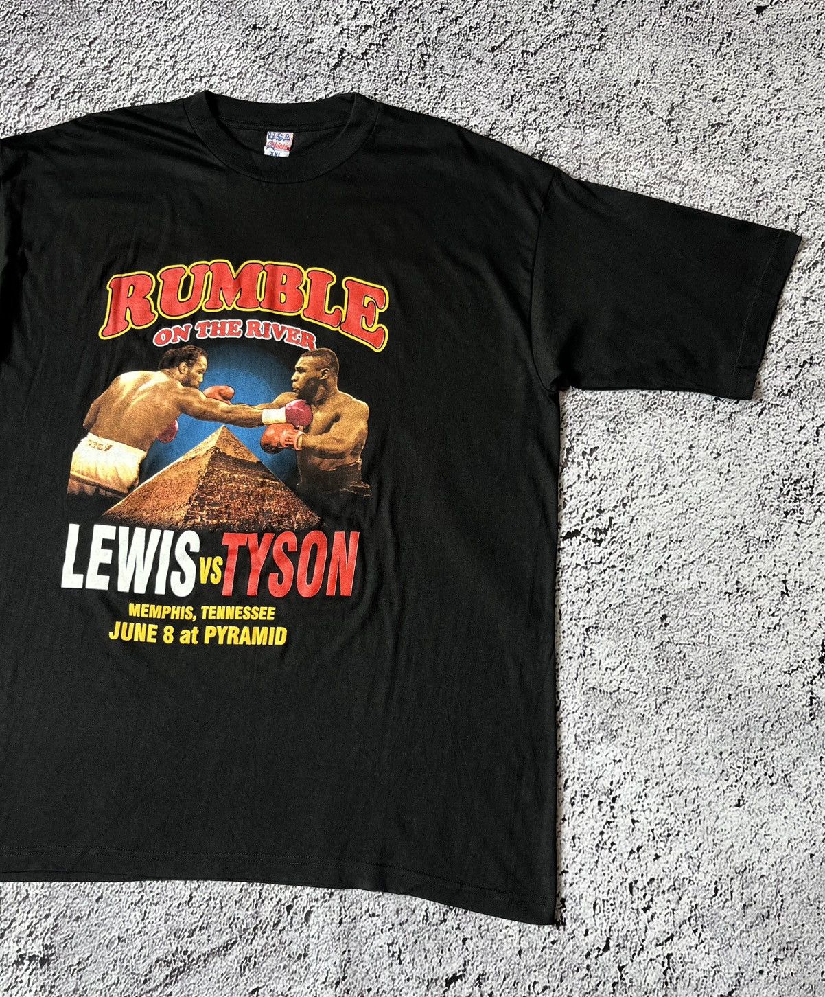 Vintage Vintage Mike Tyson vs Lennox Lewis Rumble T Shirt Size XXL Size US XXL / EU 58 / 5 - 4 Thumbnail