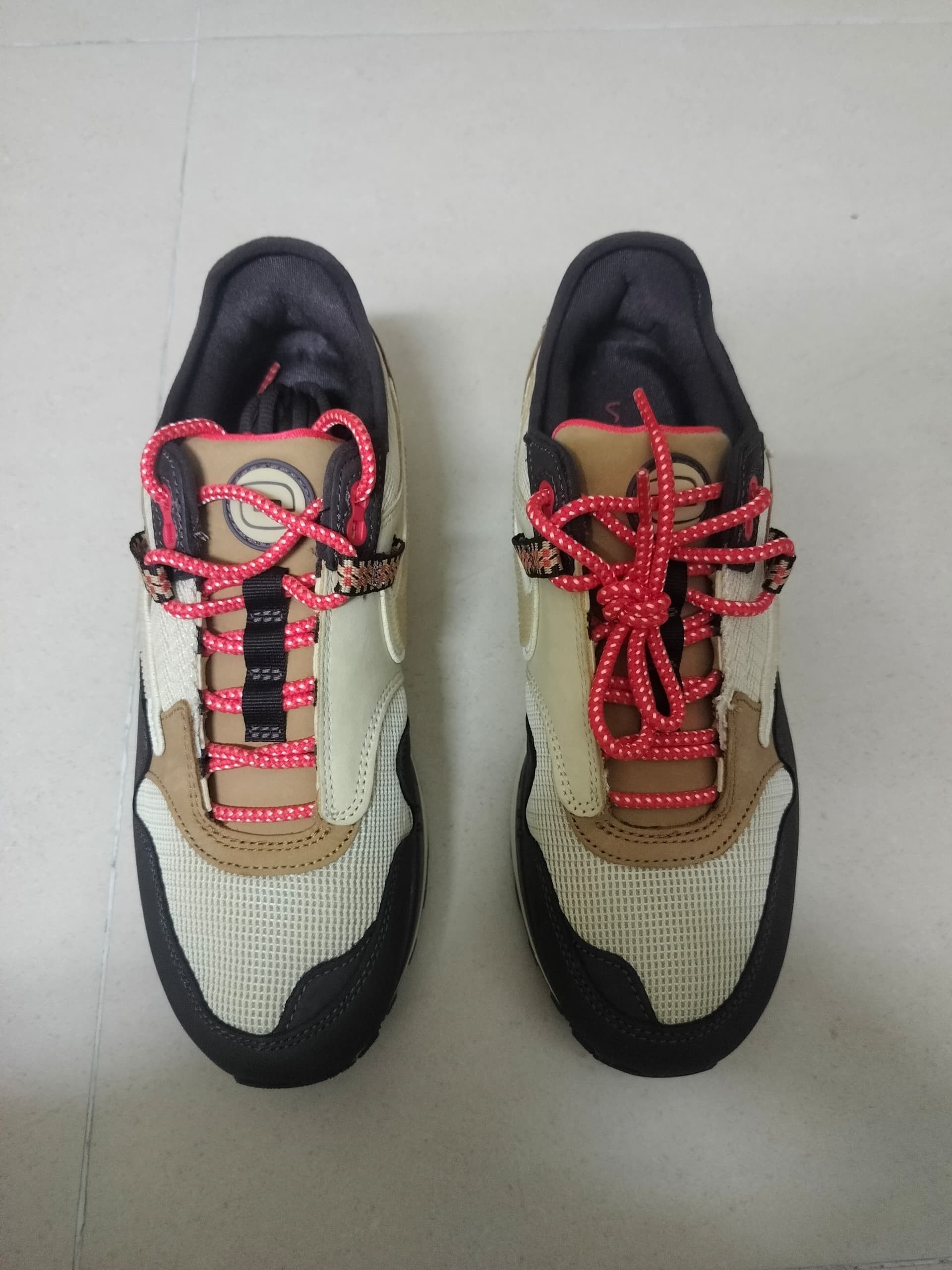 Nike × Travis Scott Nike Airmax Travis Scott🔥lemon drop .Wheat Size US 7.5 / EU 40-41 - 6 Thumbnail