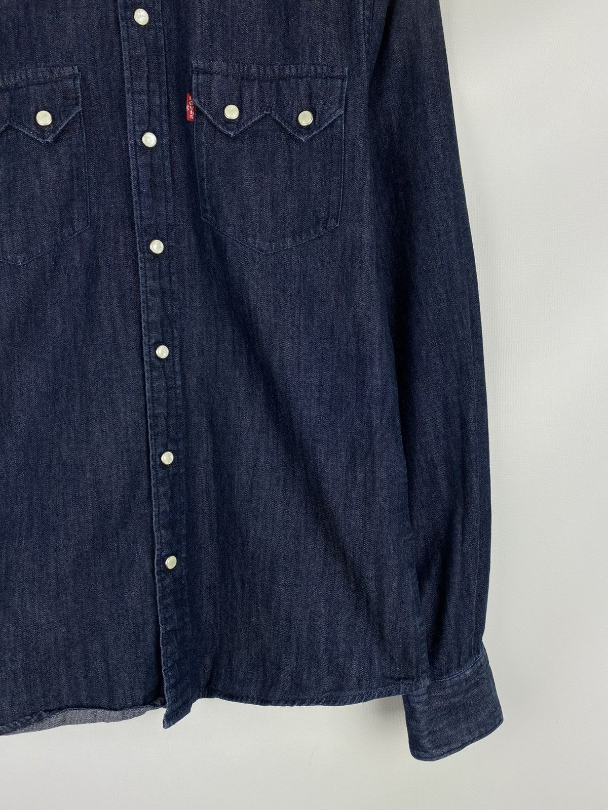 Levi's Levis men’s long sleeve denim button up shirt size S Size US S / EU 44-46 / 1 - 6 Thumbnail