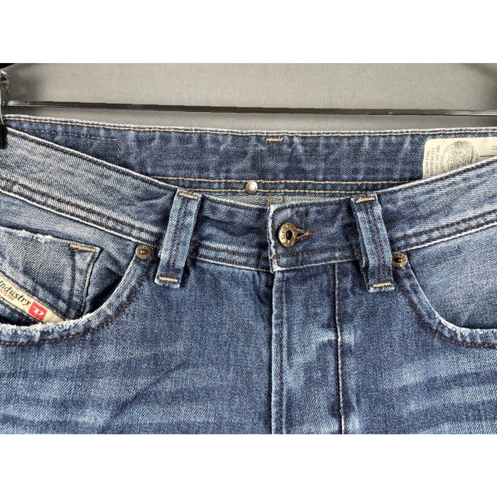 Diesel Diesel Industry Mens Jeans Blue Size 30 Cotton Denim Straight Leg Regular 5-Pocket Pattern Solid Vintage No Size US 30 / EU 46 - 6 Thumbnail