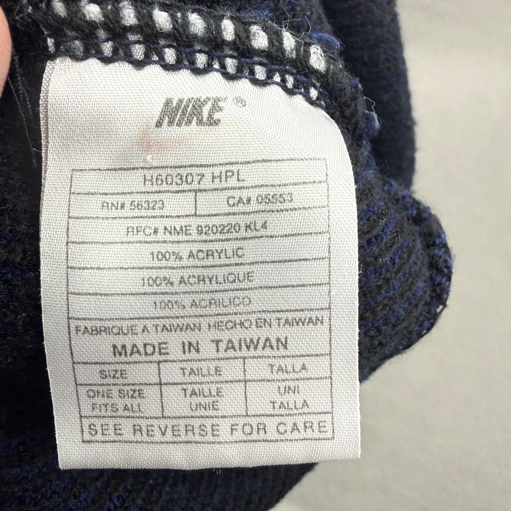 Nike Nike Hat Beanie Mens One Size Blue Black Cuffed Knit Acrylic Swoosh Logo Winter Size ONE SIZE - 3 Thumbnail