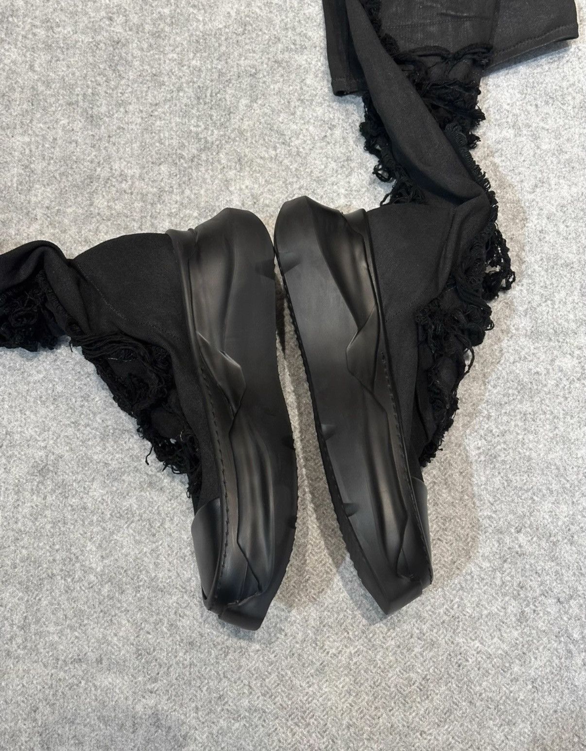 Rick Owens Rick Owens DRKSHDW Distressed Stretch Tank Boots Size US 7.5 / EU 40-41 - 6 Thumbnail