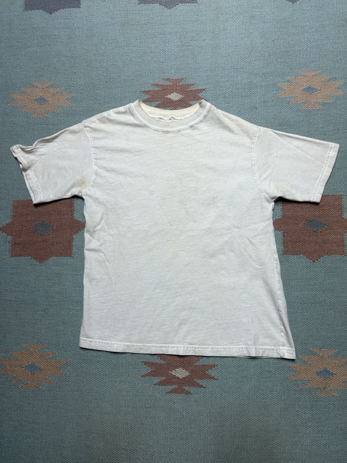 Vintage Vtg blank white t shirt soft youth large/XL women’s baby tee Size S / US 4 / IT 40 - 1 Thumbnail