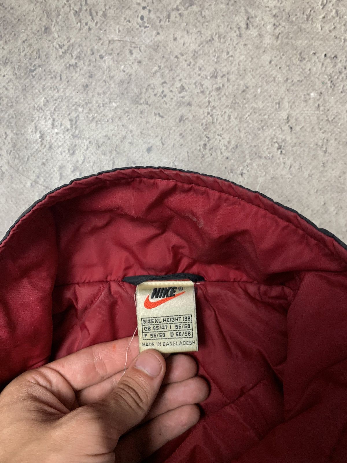 Nike × Vintage Vintage Y2K Nike Down Jacket Puffer 90s Swoosh Black Nike Size US XL / EU 56 / 4 - 11 Thumbnail