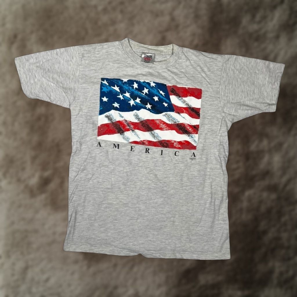 Vintage VINTAGE Oneita USA Flag Patriotic T-Shirt Mens XL Gray Short Sleeve Crew Neck Graphic Print 1991 Size US XL / EU 56 / 4 - 1 Thumbnail