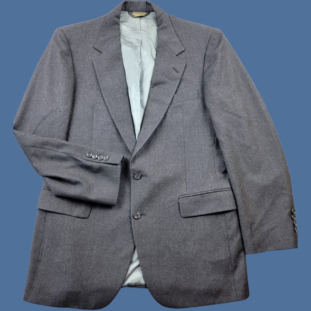 Vintage Nino Cerruti Rue Royale Suit Jacket Mens 42 R Gray Wool Single-Breasted 2-Button Notch Lapel Regular, Vintage: No, Dry Clean Only Size 42R - 1 Thumbnail