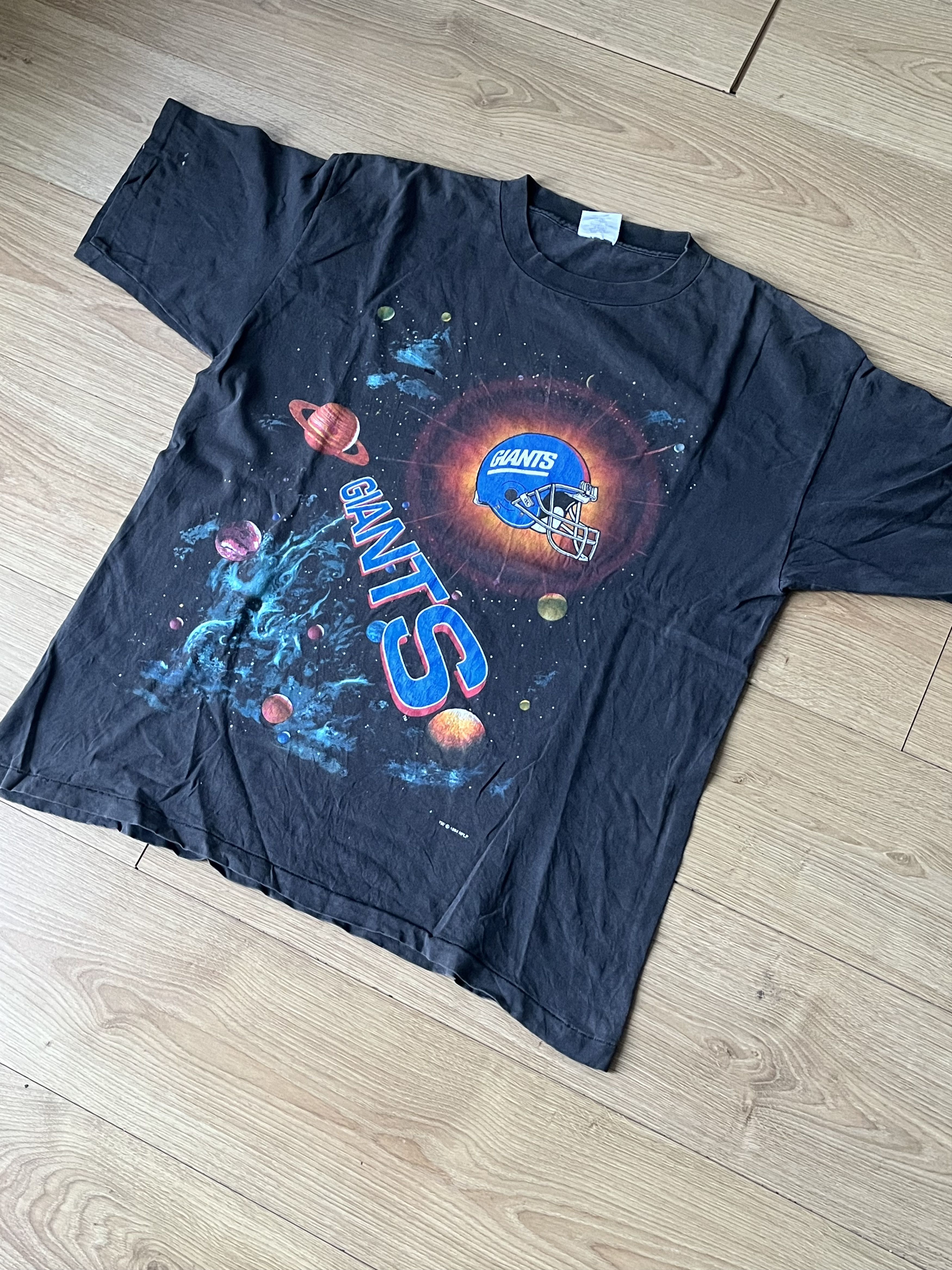 NFL Vintage 90s York Giants Space Graphic Football Shirt XL. Size US XL / EU 56 / 4 - 1 Thumbnail