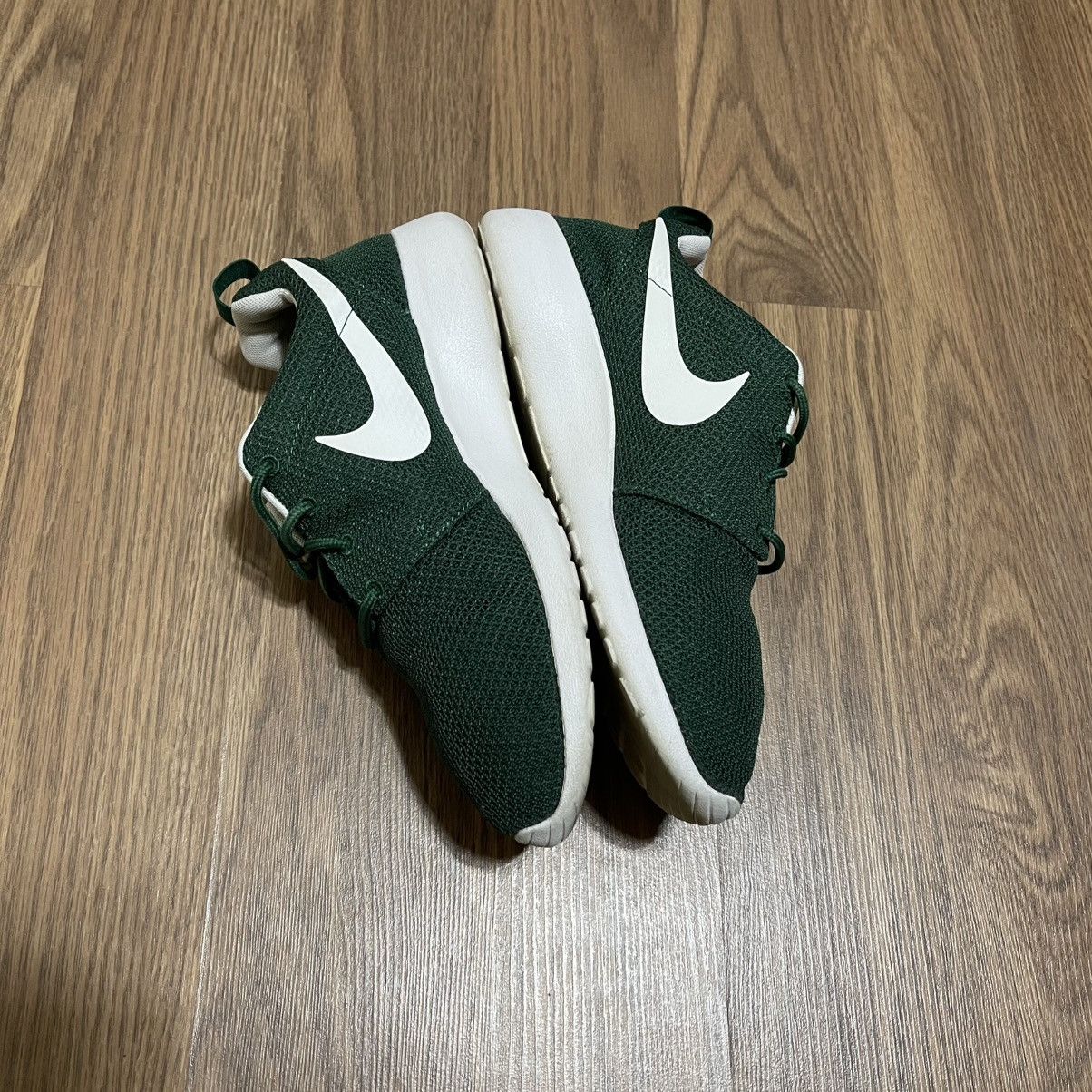 Nike Nike Roshe 1 Running Shoes Mens forest Green/White Sneakers Size US 9 / EU 42 - 5 Thumbnail