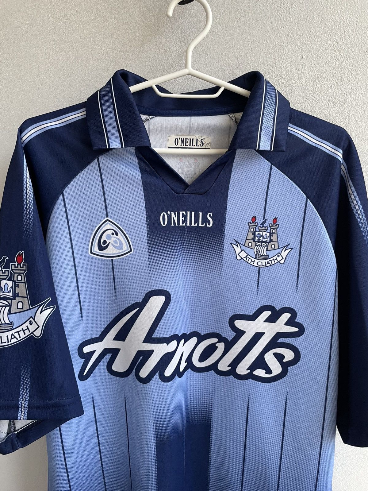 Vintage Ath Dublin GAA 2004 2005 2006 Soccer Jersey Football Shirt Size US S / EU 44-46 / 1 - 7 Thumbnail
