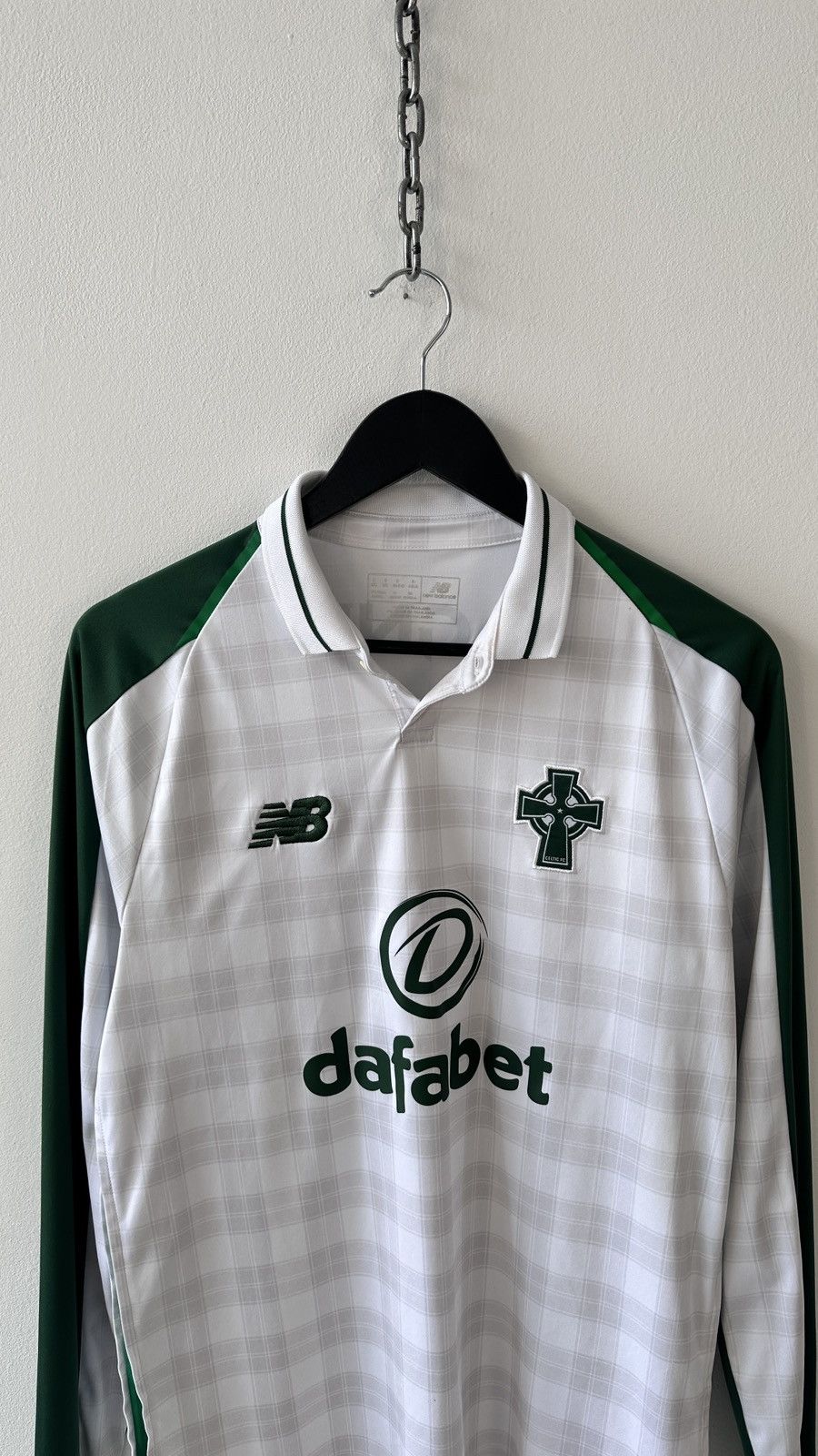 New Balance Celtic FC 2018/19 Away Jersey Long Sleeve New Balance S Size US S / EU 44-46 / 1 - 3 Thumbnail