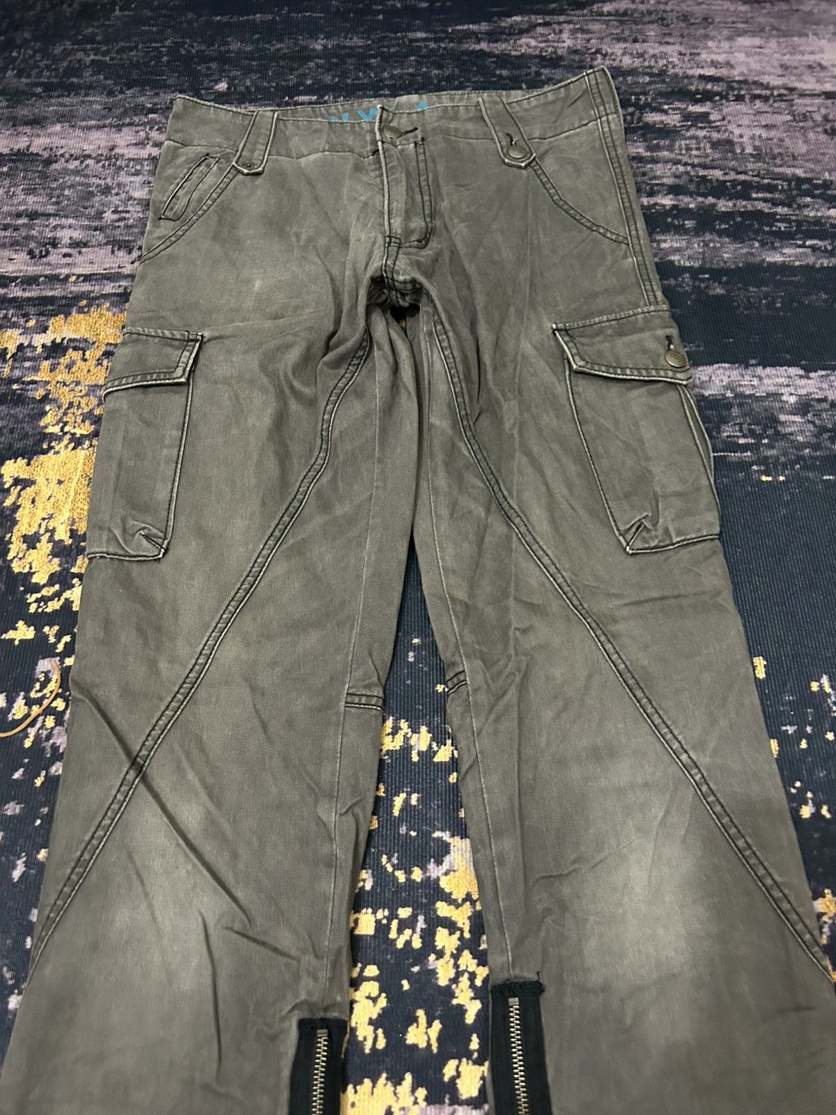 Katharine Hamnett London Katharine Hamnett London Faded Kargo Zip Leg Flare Pants Size US 31 - 8 Thumbnail