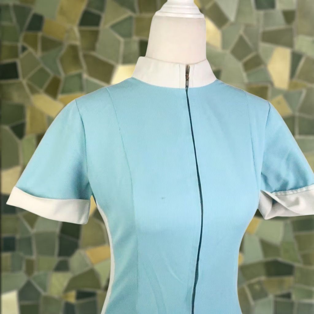Vintage VINTAGE Barco Scrub Uniform Tunic Top XS Ladies Light Blue 70s Medical Polyester zip pockets Size US XS / EU 42 / 0 - 1 Thumbnail
