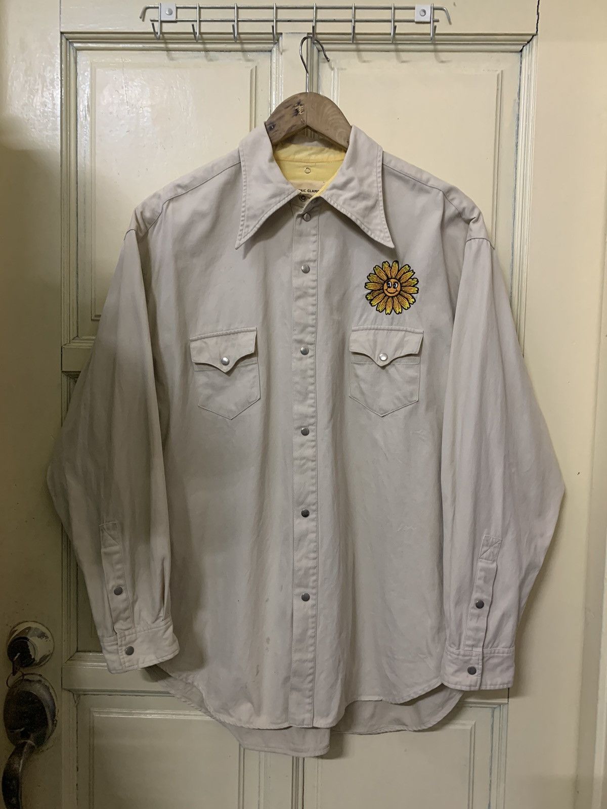 Hysteric Glamour 💥Hysteric Glamour Sun Flower Button Shirt Size L / US 10 / IT 46 - 1 Thumbnail