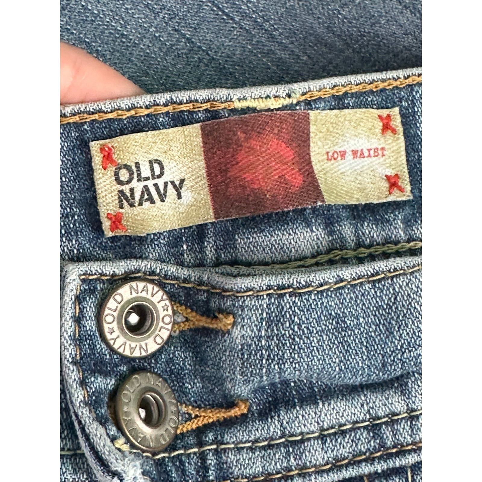 Old Navy Old Navy blue low waist capri jeans size 8 Size 30" / US 8 / IT 44 - 3 Thumbnail