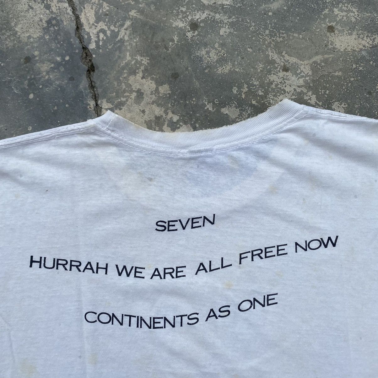 Band Tees 1980s distressed R.E.M album promo Size US M / EU 48-50 / 2 - 4 Thumbnail