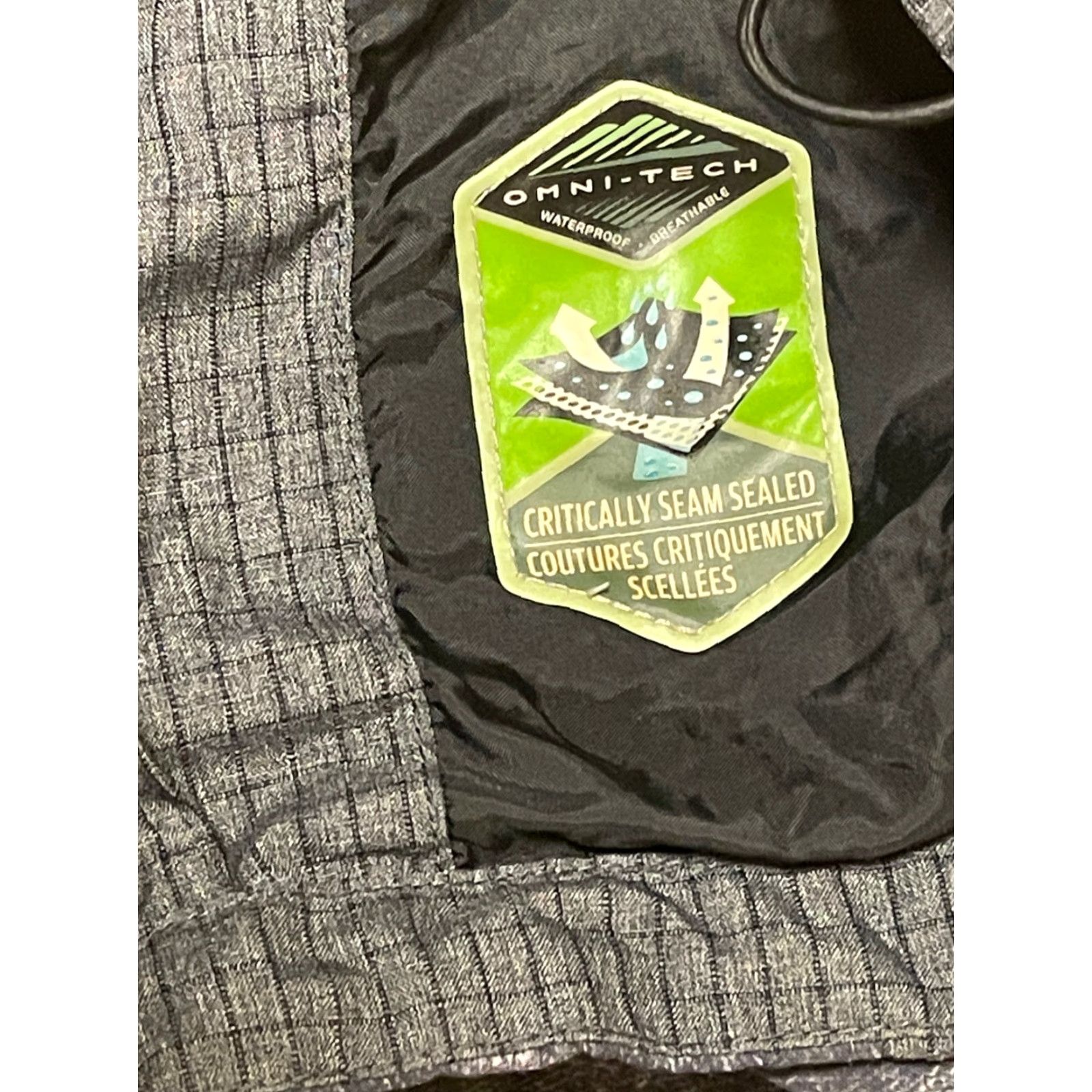 Vintage VINTAGE Columbia Bugaboo Omni-tech Men’s Large Hooded Jacket Black/Gray Denim Look Size US L / EU 52-54 / 3 - 5 Thumbnail