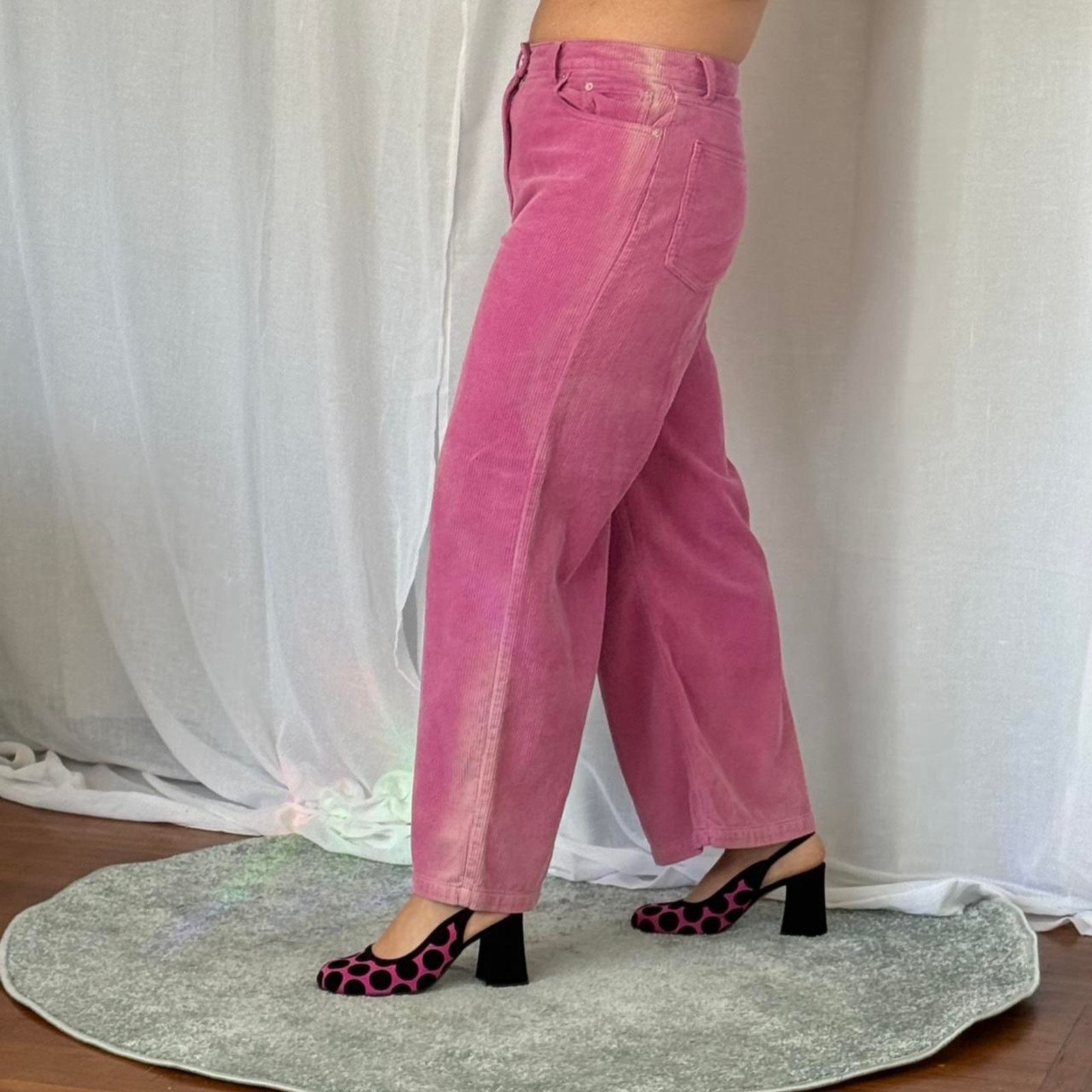 Bdg ✿ ⋆ 𓆩♡𓆪 BDG Pink Corduroy Pants 𓆩♡𓆪 ⋆ ✿ Size 30" / US 8 / IT 44 - 2 Thumbnail