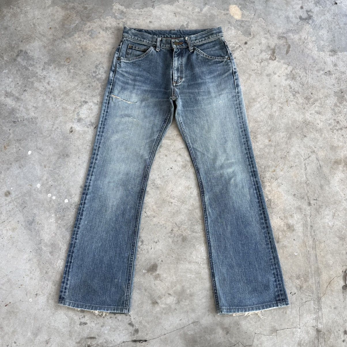 Lee W30x29.5 Vintage Lee Flare Faded Ripped Denim Jean Pants Size US 31 - 1 Thumbnail