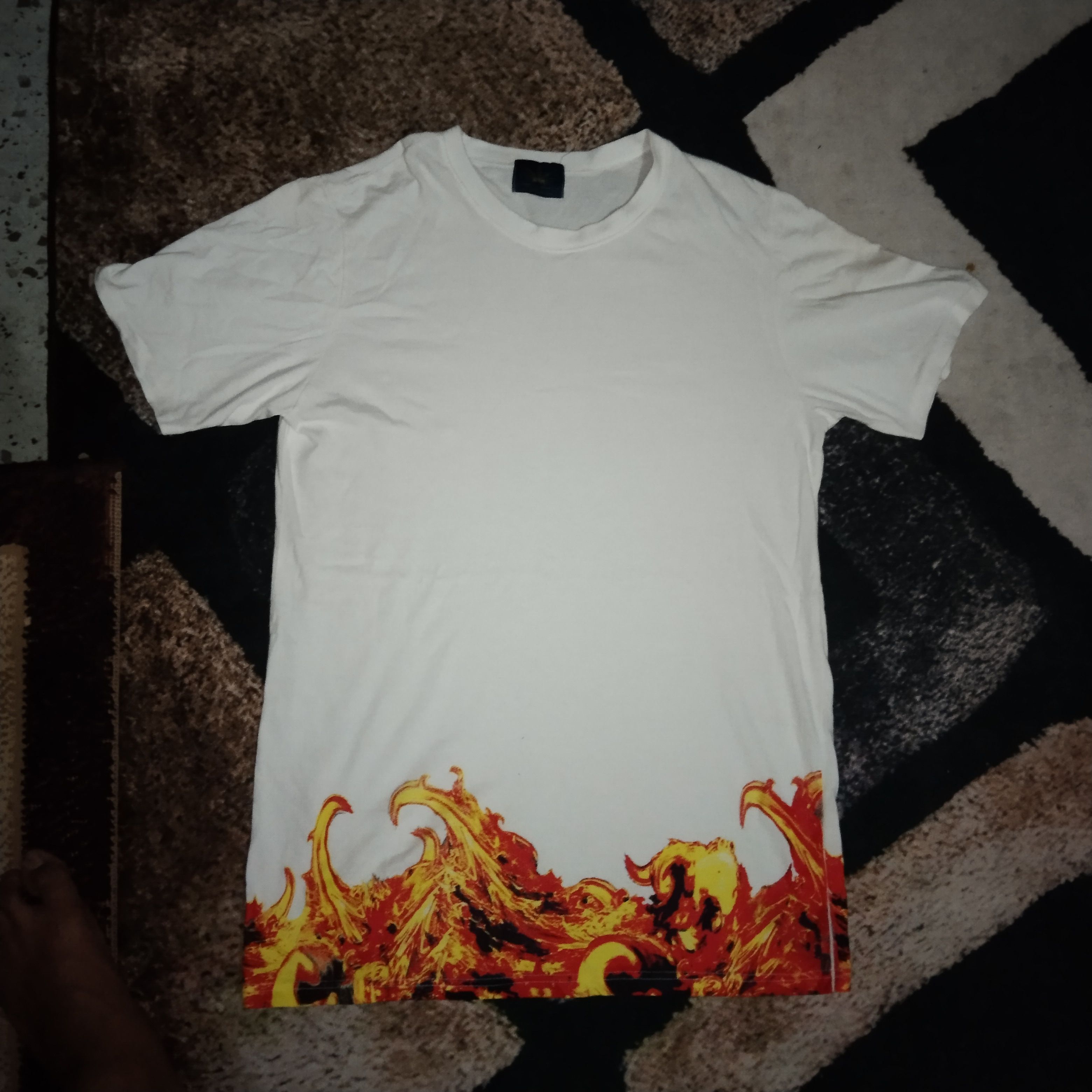 Designer Flame t shirt ( Korean designer) Size US M / EU 48-50 / 2 - 1 Thumbnail
