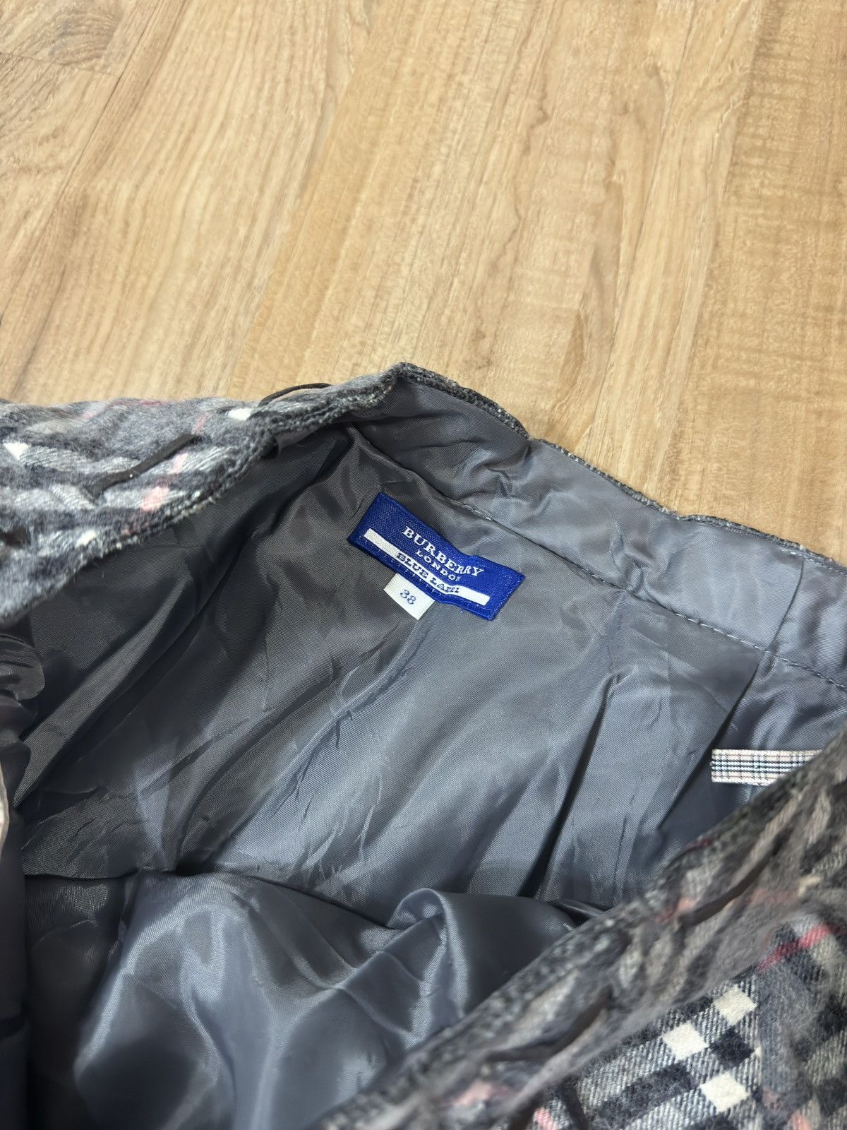 Burberry × Designer BURBERRY BLUE LABEL NOVA CHECK PANTS Size 26" / US 2 / IT 38 - 3 Thumbnail