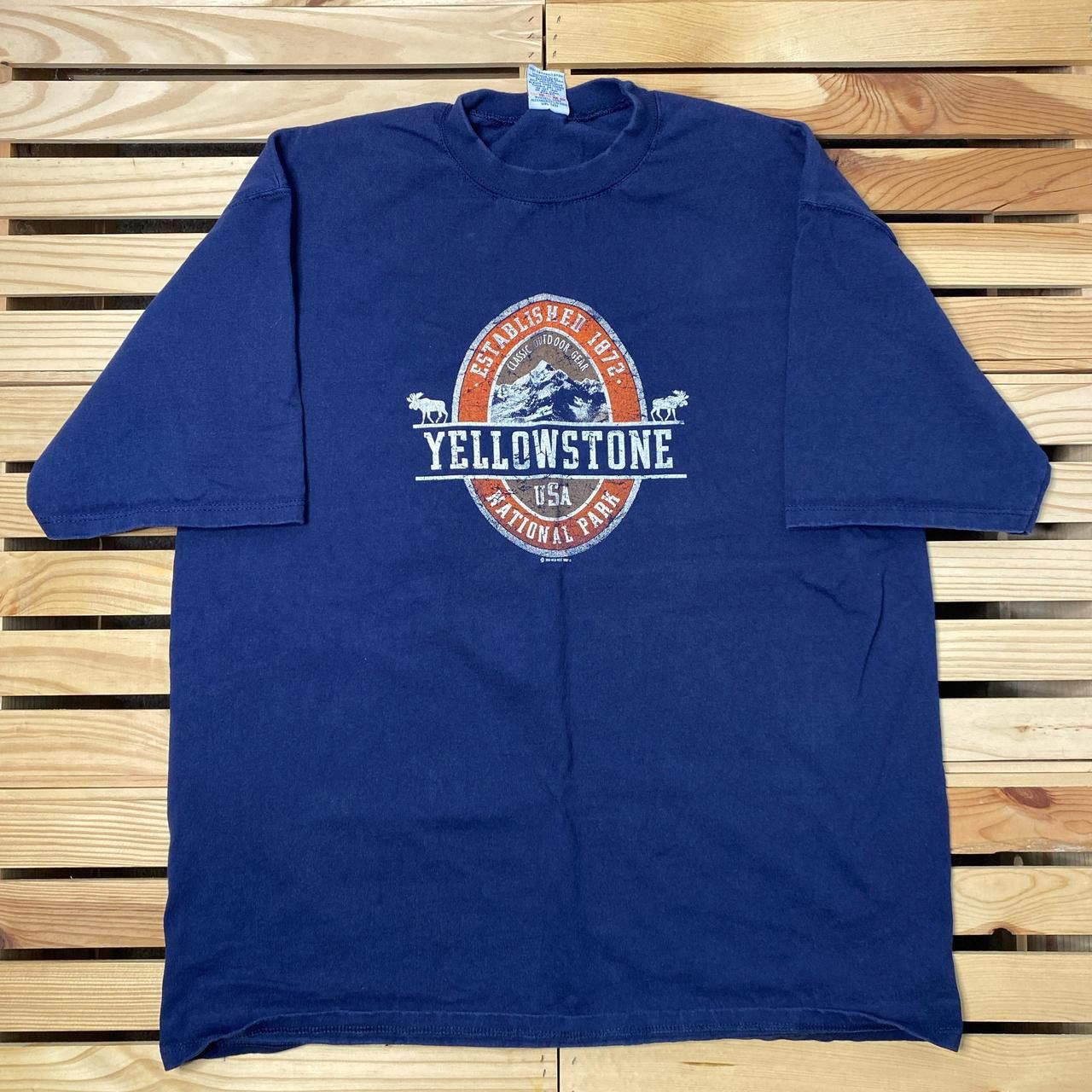 Jerzees Vintage Yellow Stone Natl. Park Navy Blue Nature Tee Size XL Size US XL / EU 56 / 4 - 1 Thumbnail