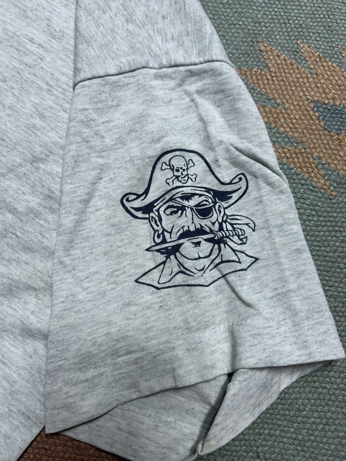 Vintage 80s 90s t shirt Fulton basketball pirate single stitch XL Size US XL / EU 56 / 4 - 3 Thumbnail