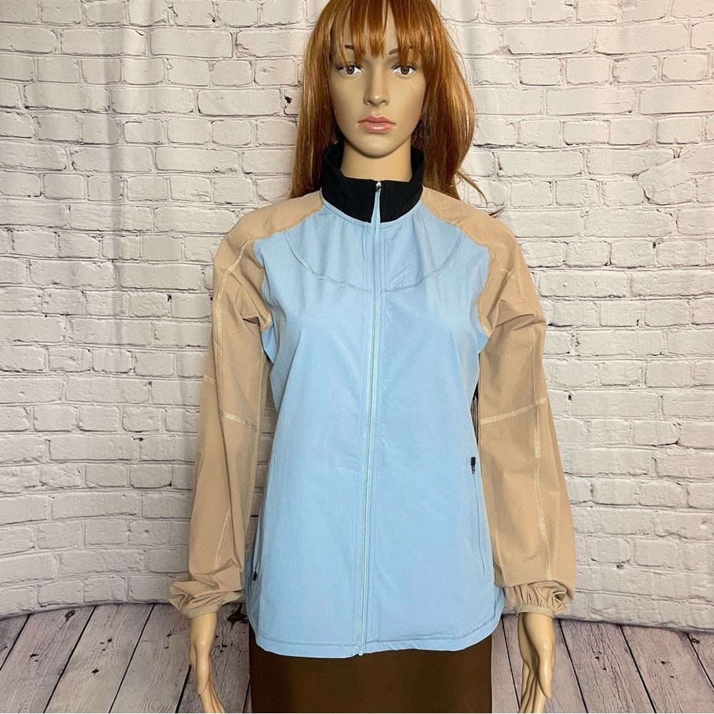 Fila NWT New $90 FILA Wild Card Blue Beige Jacket Size M Size M / US 6-8 / IT 42-44 - 3 Thumbnail