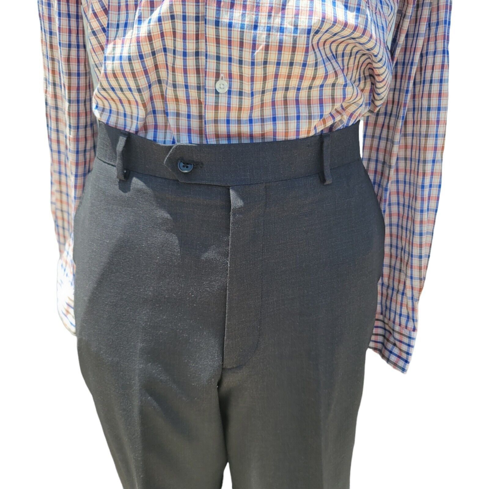 Other Men's 3 Button, side vent wool suit. Size 43R. Size 44R - 5 Thumbnail