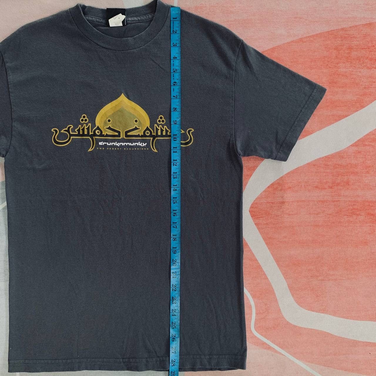 DrunknMunky Rare Vintage Drunknmunky Streetwear Arabic Tees JNCO Stussy Size US S / EU 44-46 / 1 - 7 Thumbnail
