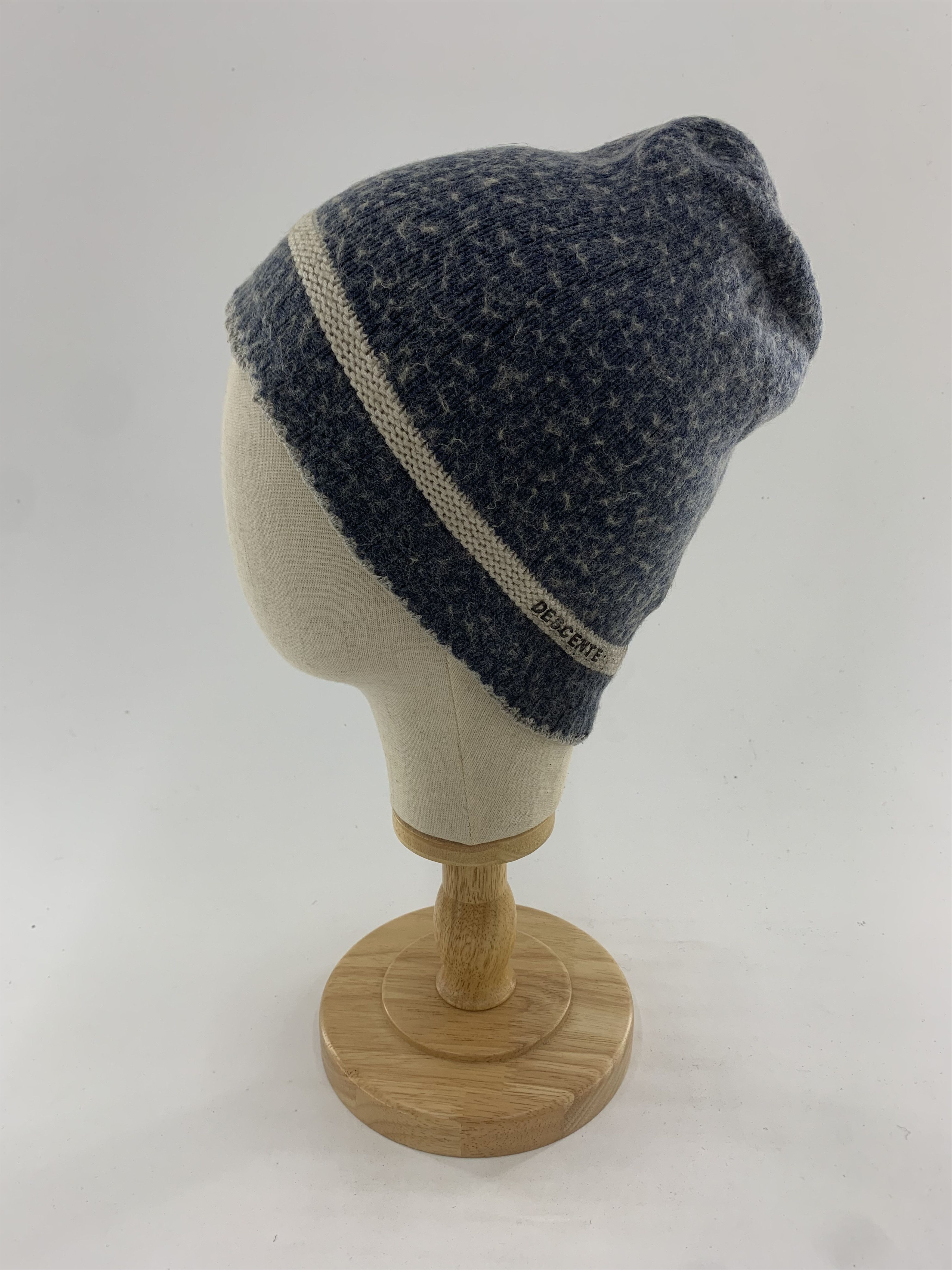 Descente × Vintage Descente Beanie Hat Snowcap Size ONE SIZE - 1 Thumbnail