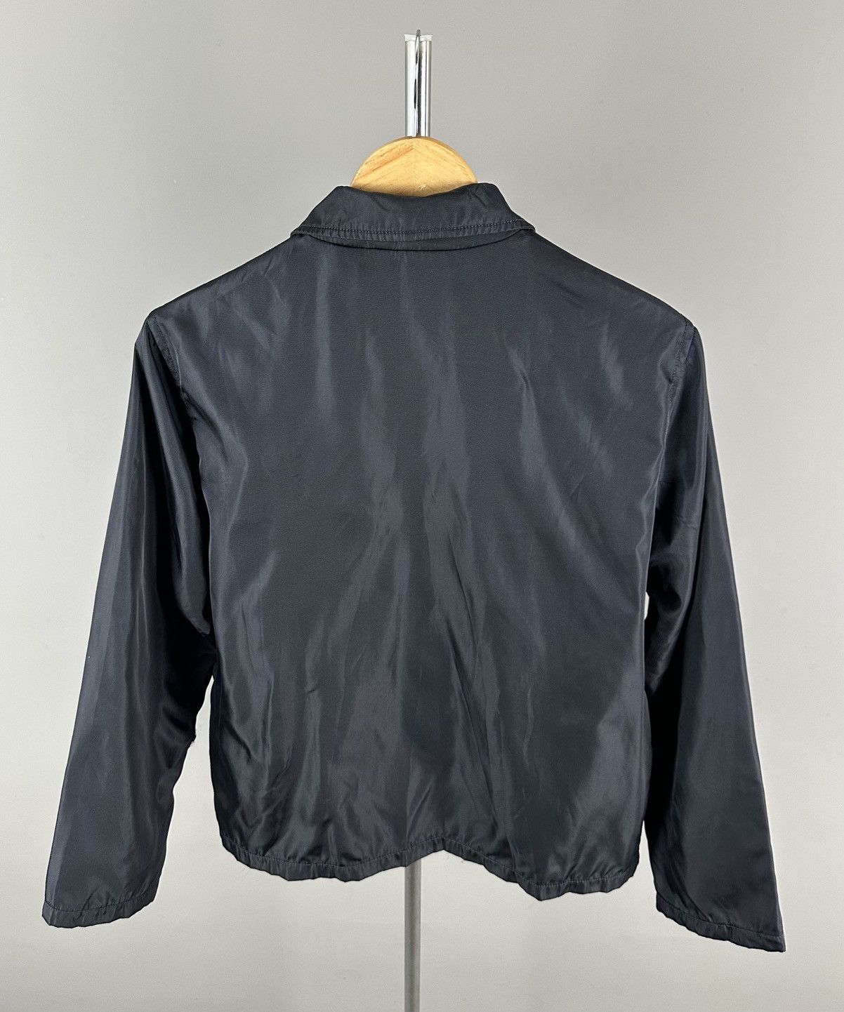 Prada Prada - Vintage - Nylon Zip-Up Jacket in Navy Size US L / EU 52-54 / 3 - 8 Thumbnail